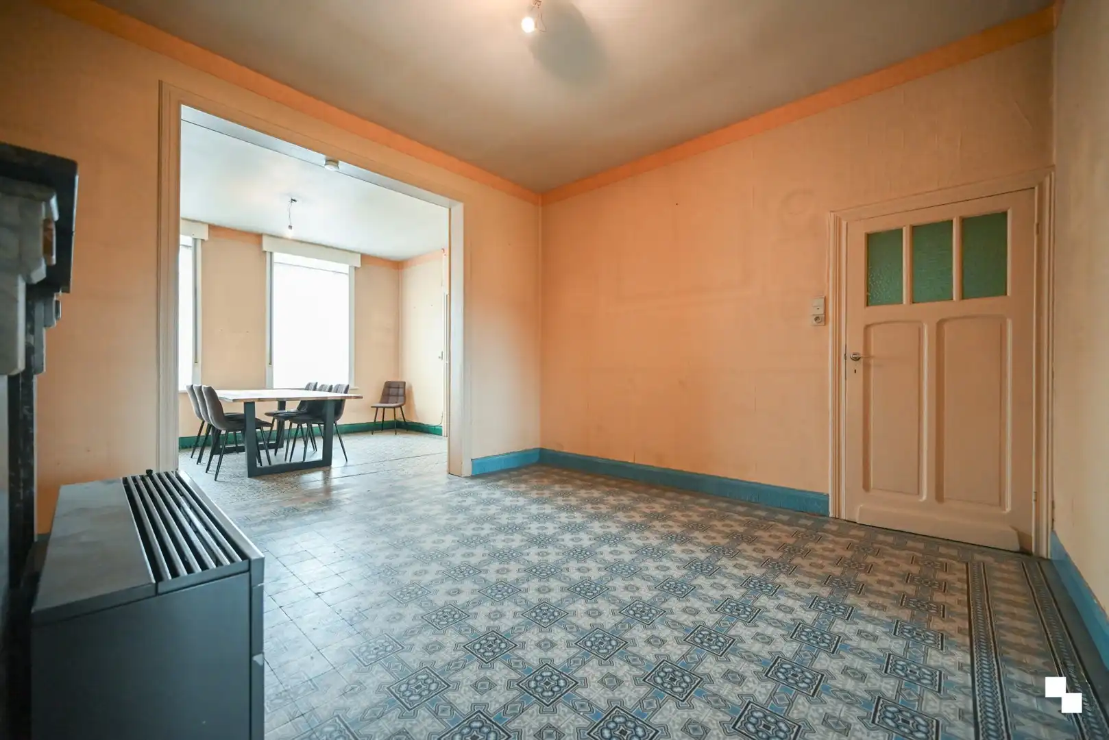 Karaktervolle woning met ruime tuin en dubbele garage te Ingelmunster foto 6