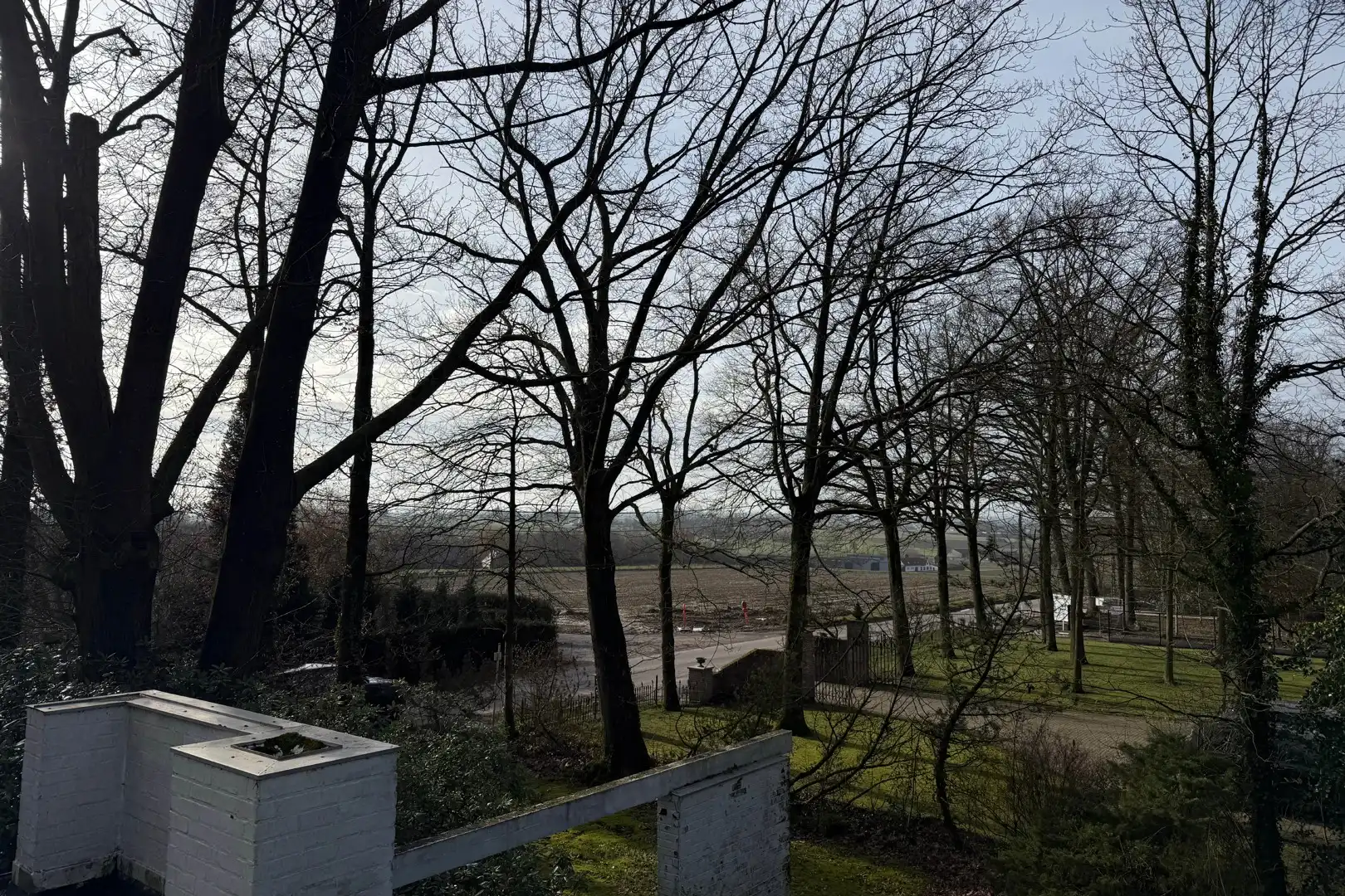 Bouwen aan de rand van Bellegembos. foto 3