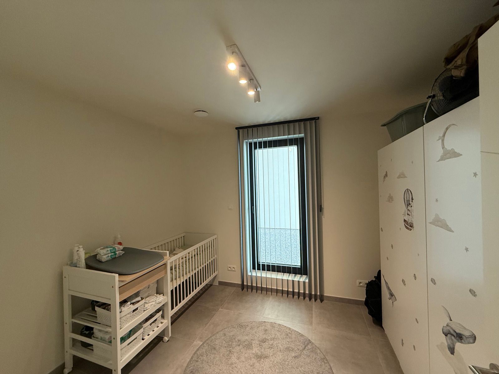 Gelijkvloers nieuwbouwapp. met 2 slpk., tuin & staanplaats foto 9
