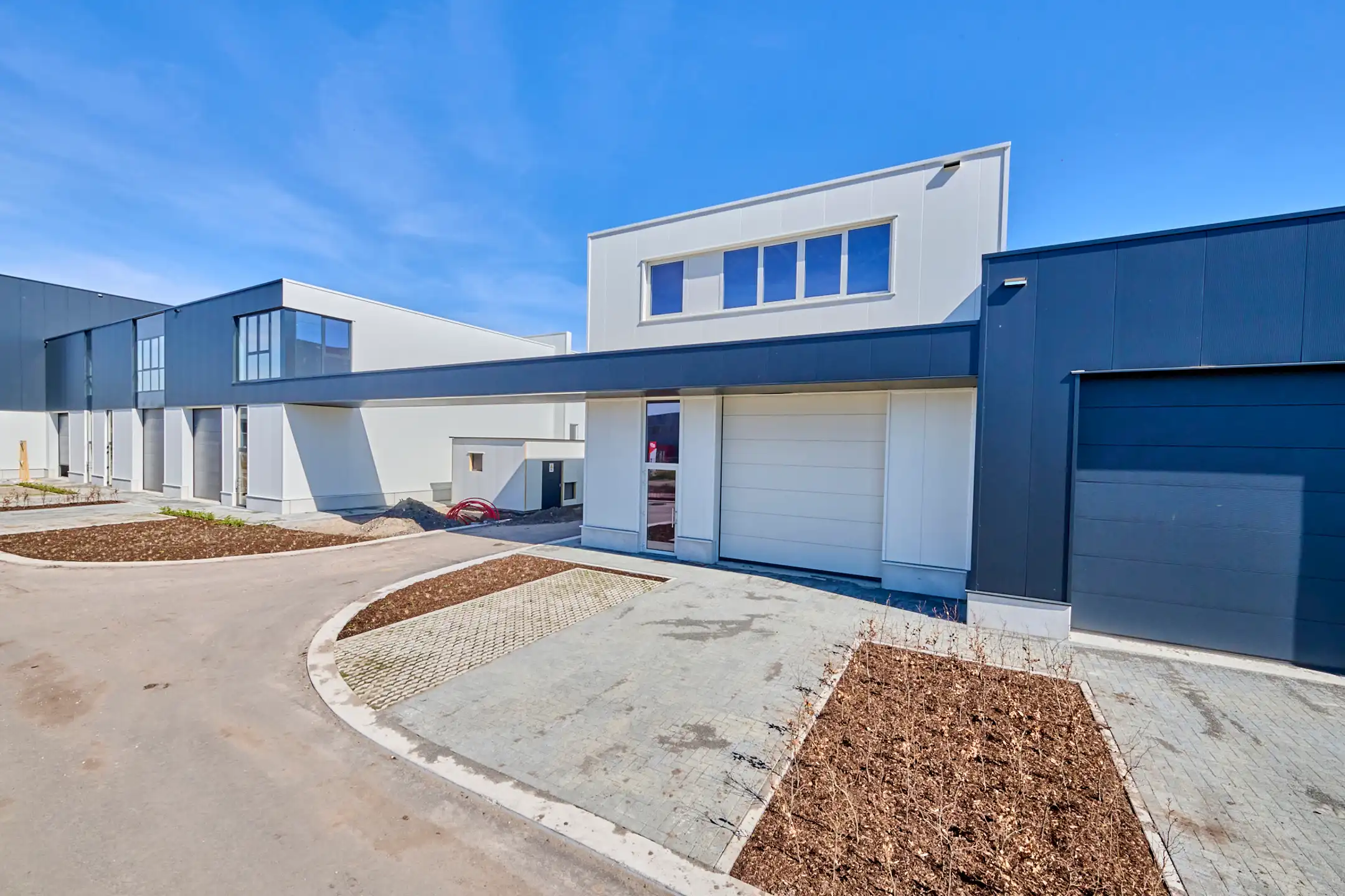 Bedrijfsvastgoed te koop Kompellaan UNIT 5 - 3600 Genk