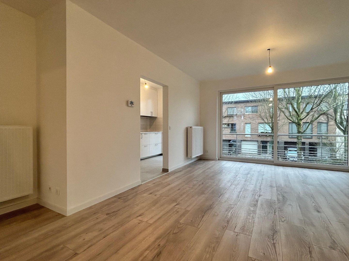 Volledig gerenoveerd 2 slpk appartement foto 3