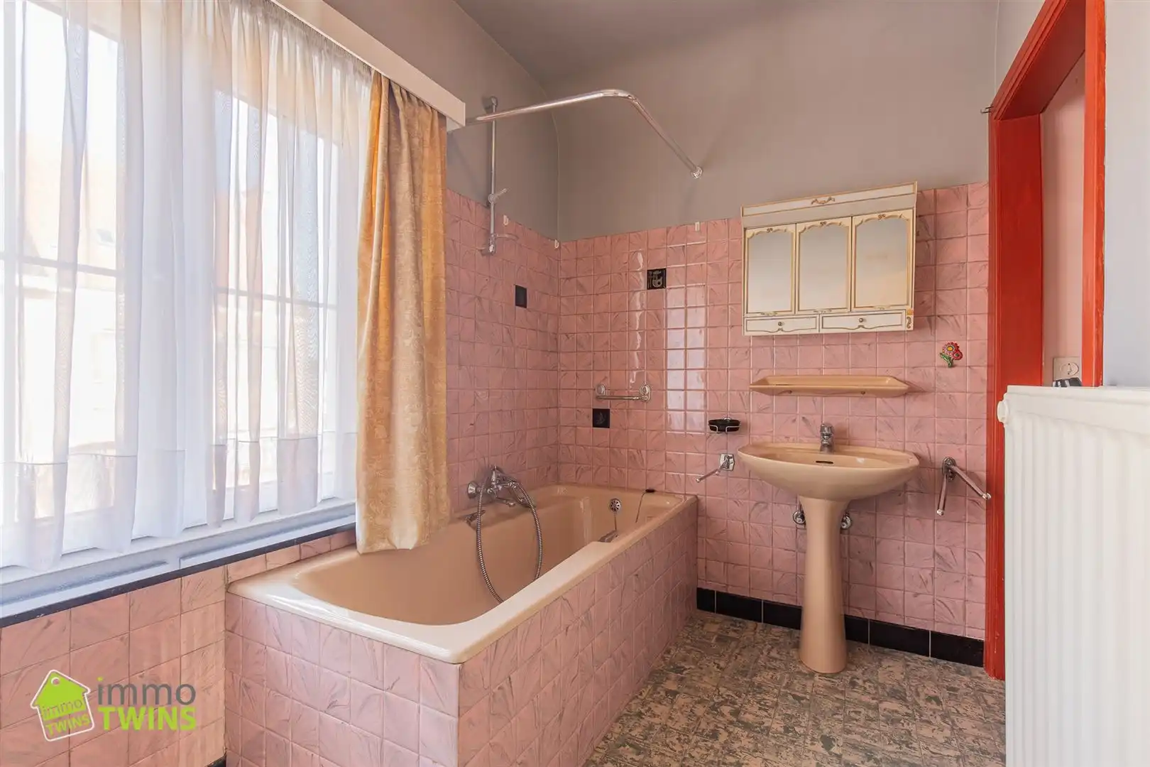 HOB met 3slps met tuin en garage  foto 19