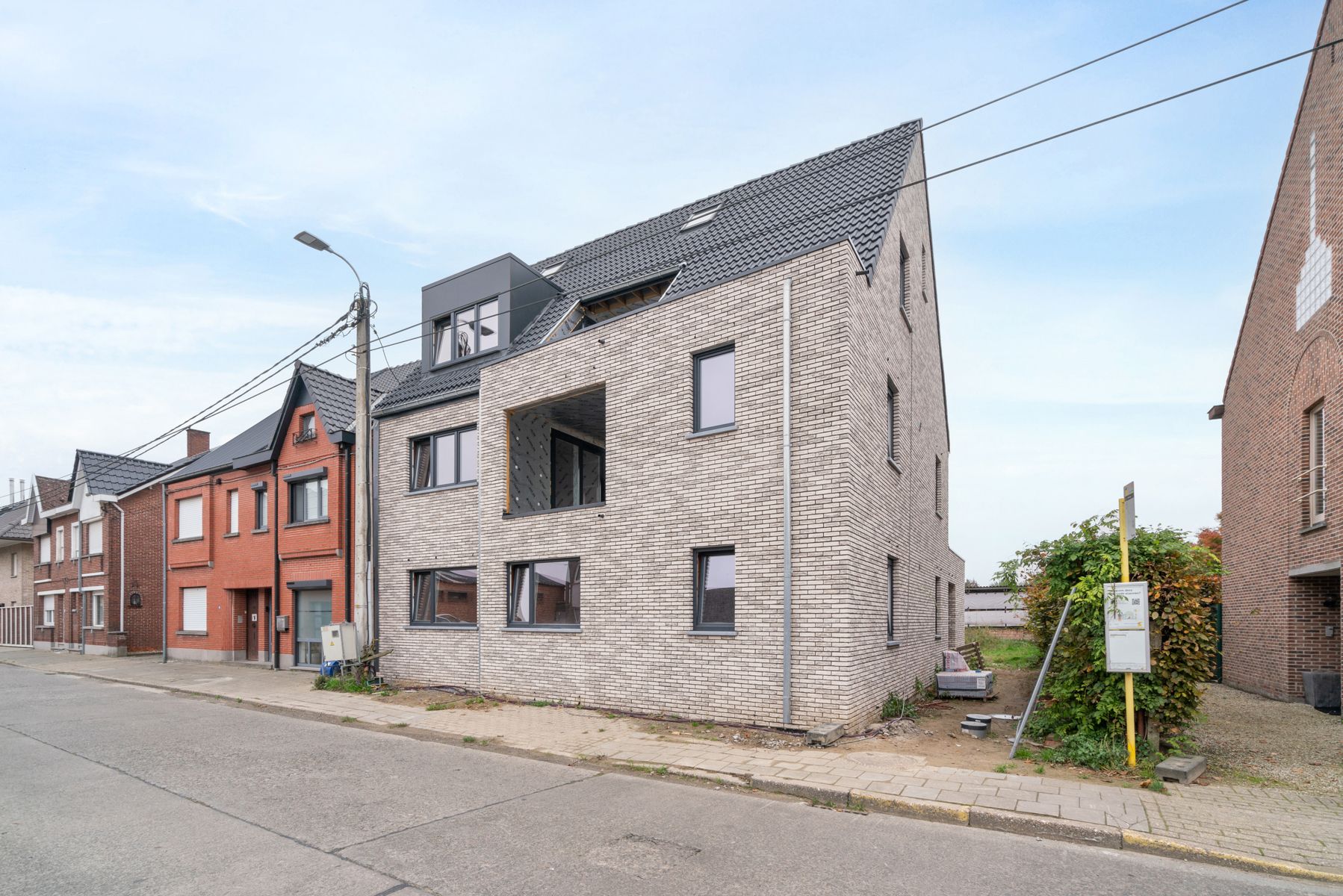 Nieuwbouwappartement met garage te Serskamp foto 3