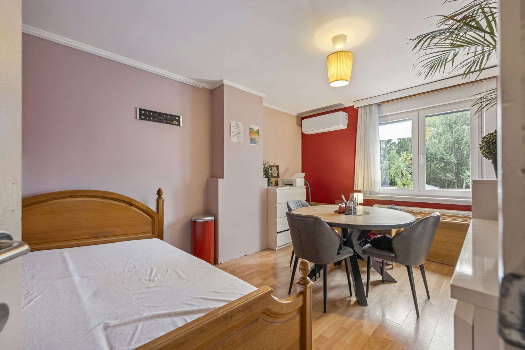 Energiezuinige, gerenoveerde rijwoning met tuin foto 23