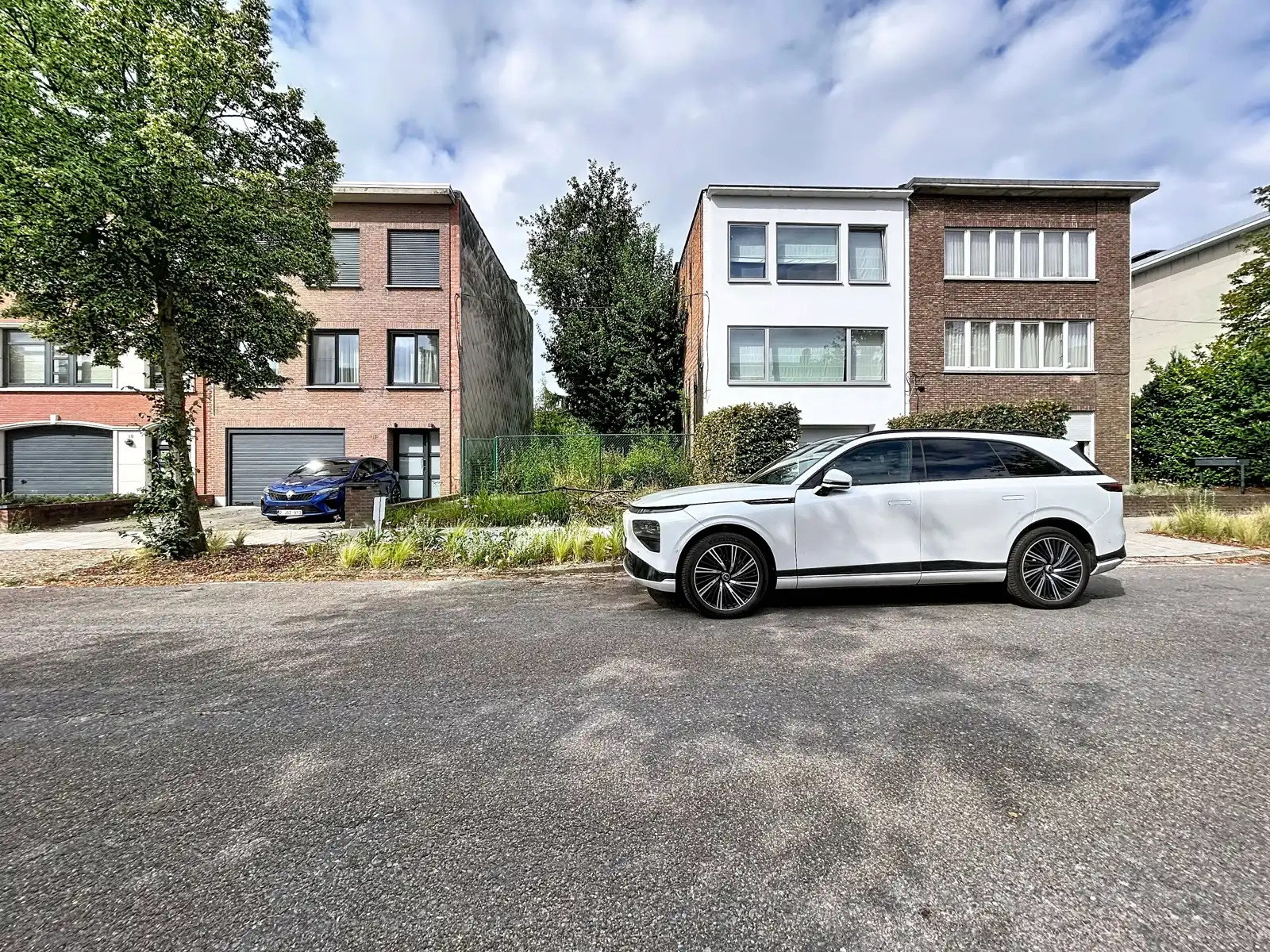 BOUWGROND VOOR GESLOTEN BEBOUWING IN DOODLOPENDE STRAAT  foto 3