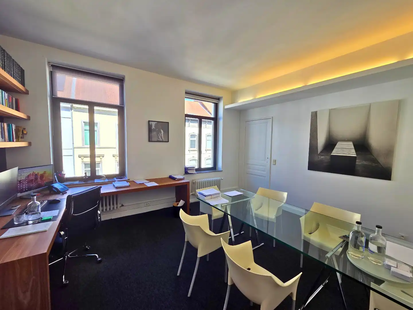 Kantoorruimte nabij de rechtbank van 325 m² foto 6