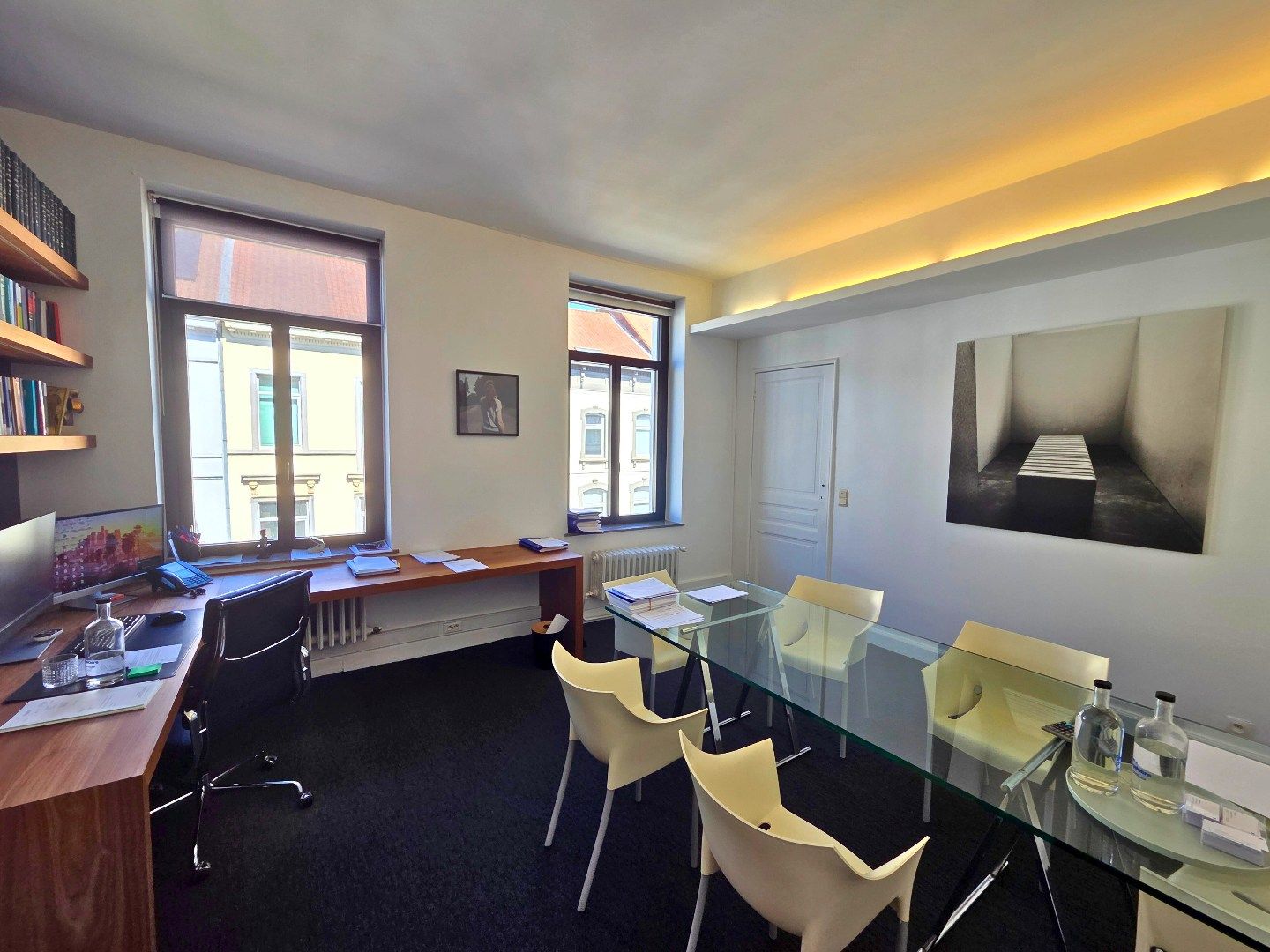 Kantoorruimte nabij de rechtbank van 325 m² foto 6