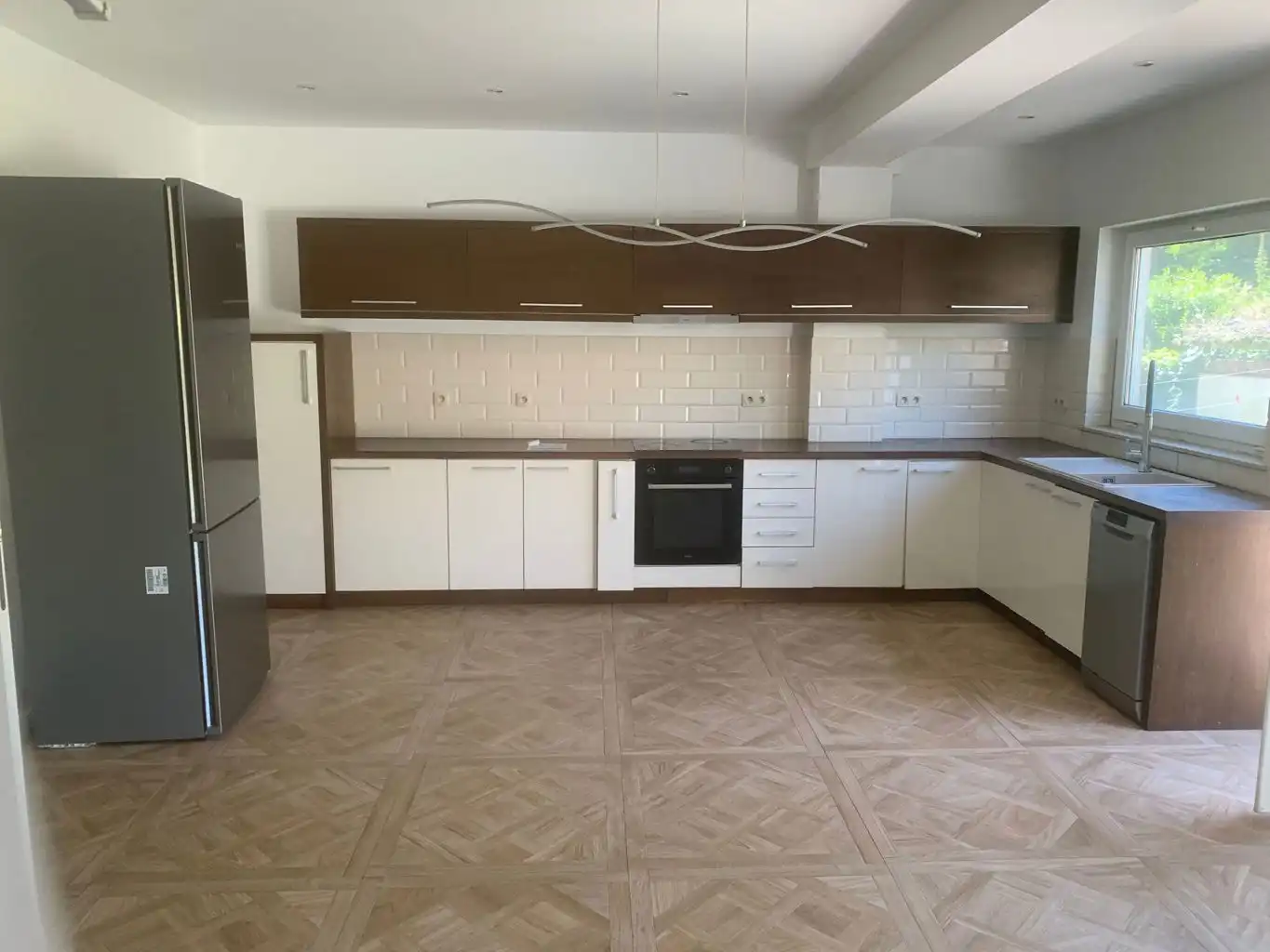 Appartement op de eerste verdieping met garage foto 3