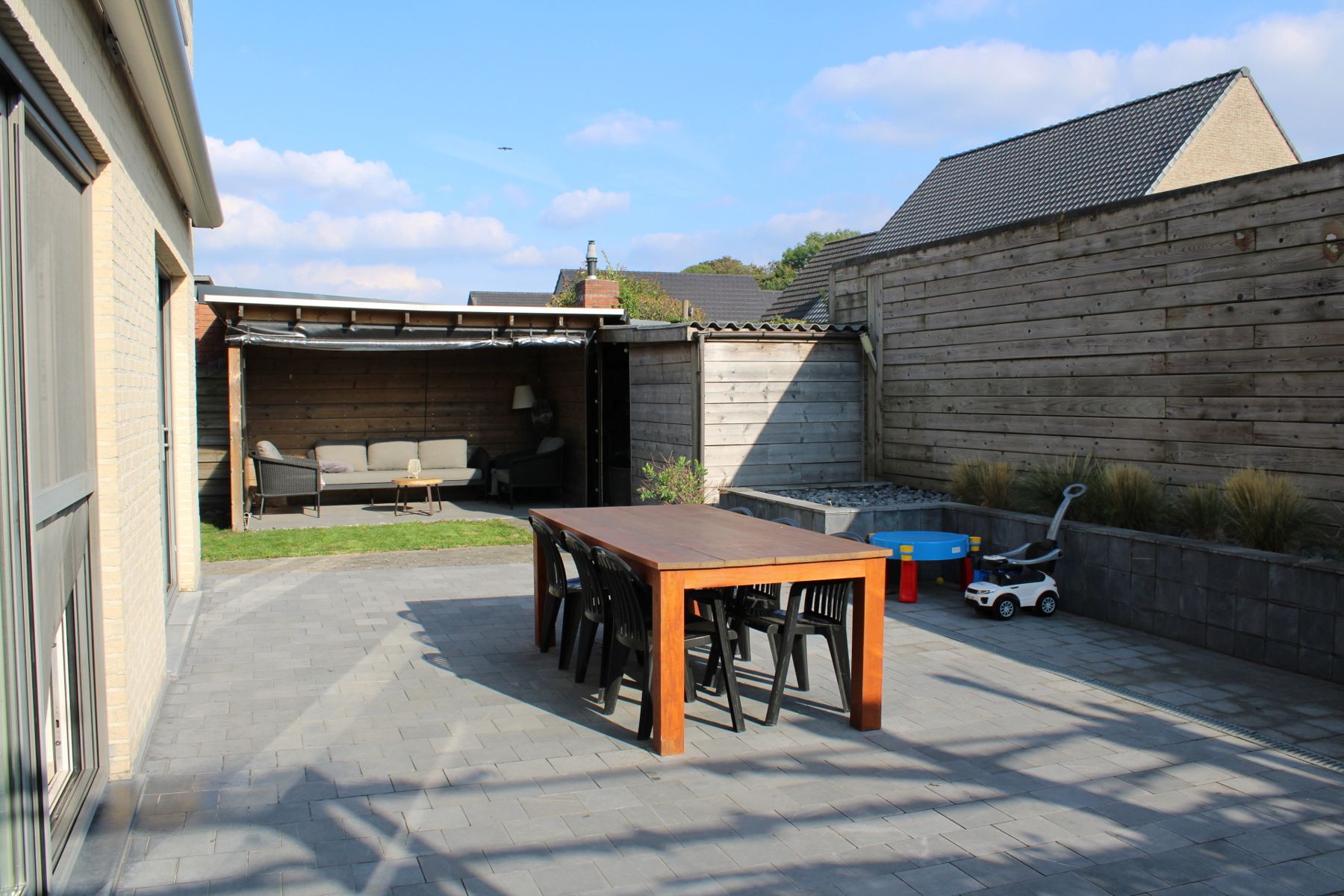 Rustig gelegen woning vlakbij centrum foto 4