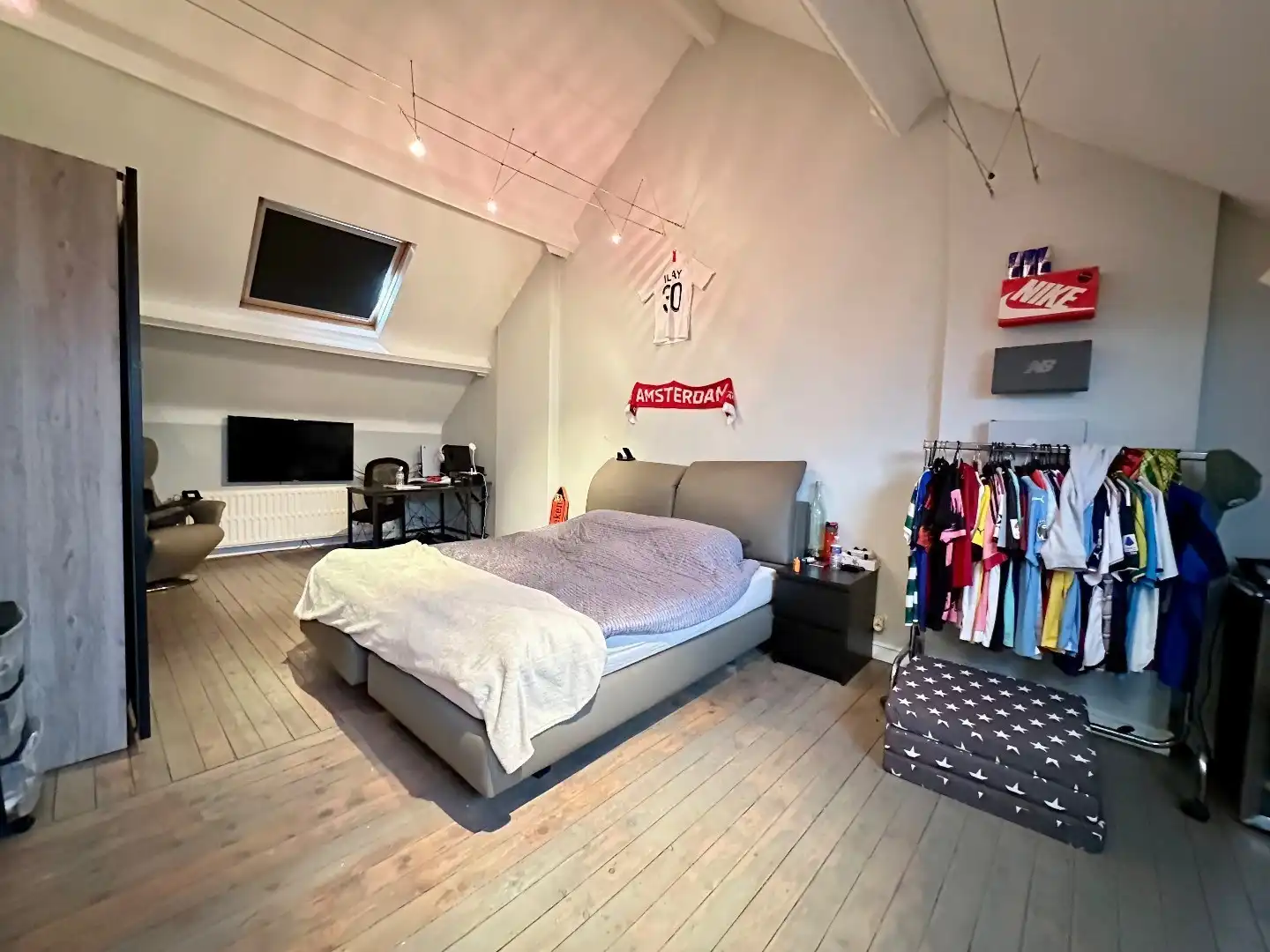 Ruime woning in Tongeren met terras, garage en 3 slaapkamers  foto 19