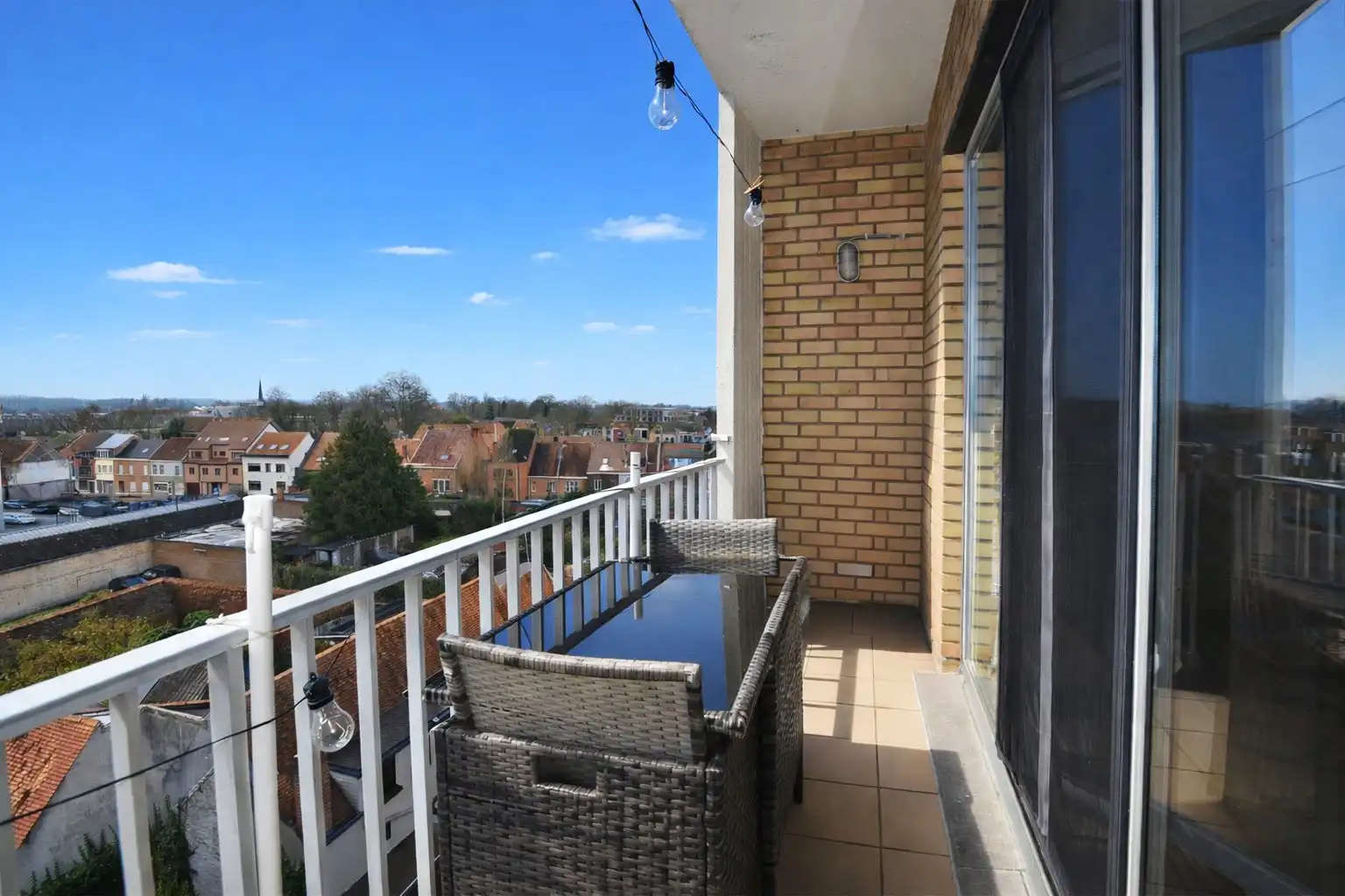 Appartement met 2 slpks en terras te Eeklo foto 7