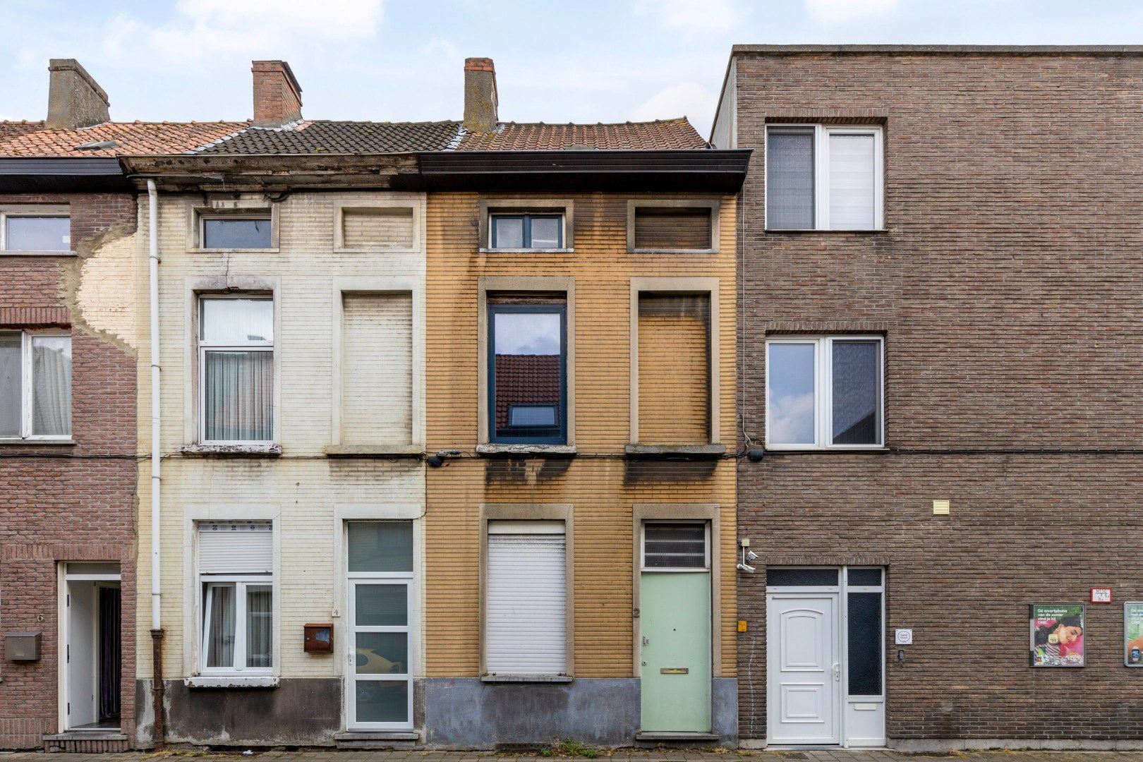 Te renoveren woning met vier slaapkamers foto 5