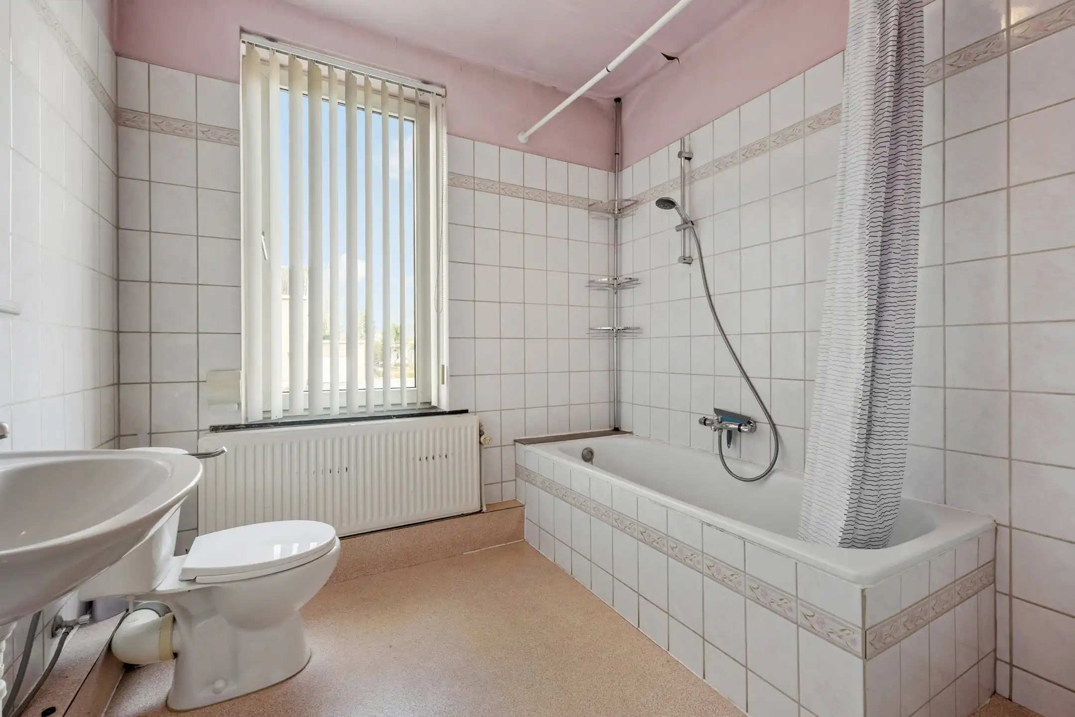 Ruime gezinswoning op 3a78ca in Vlijtingen foto 19