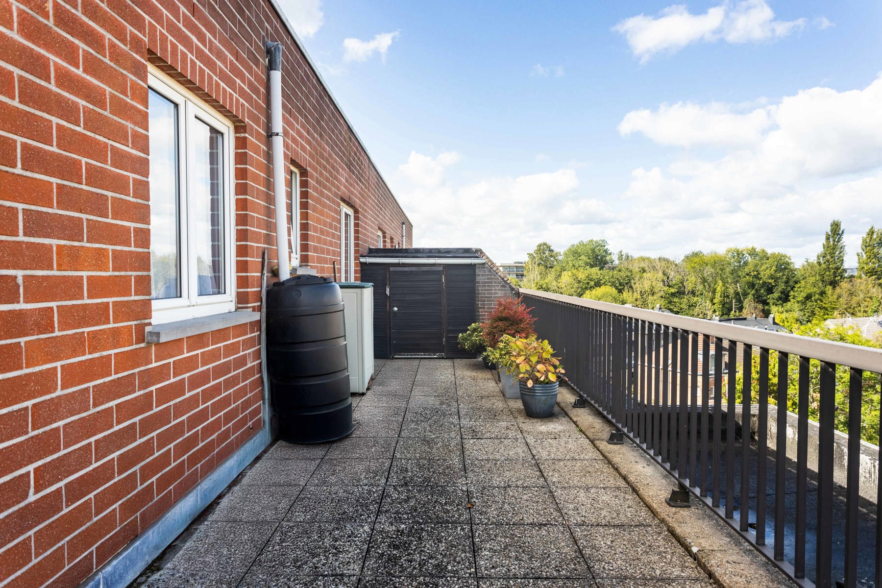 Ruim 1-slaapkamerappartement met 2 terrassen en uitzicht foto 20