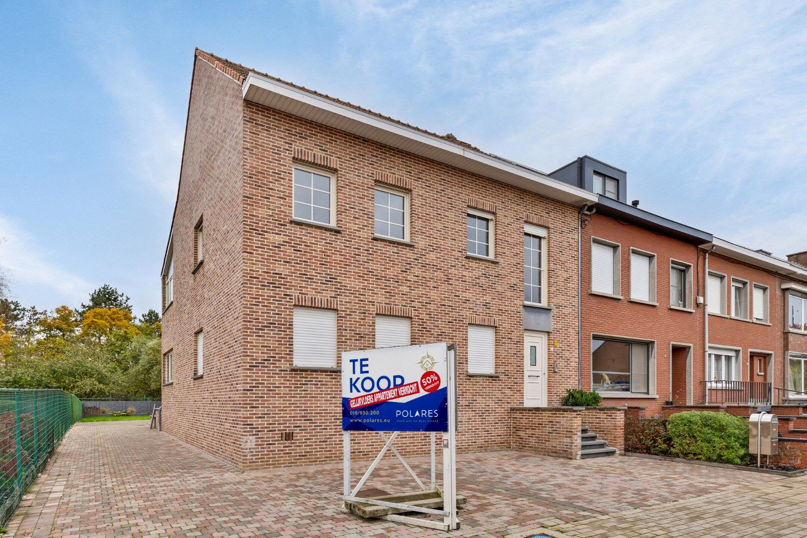 Duplex appartement op een rustige en strategische locatie foto {{pictureIndex}}