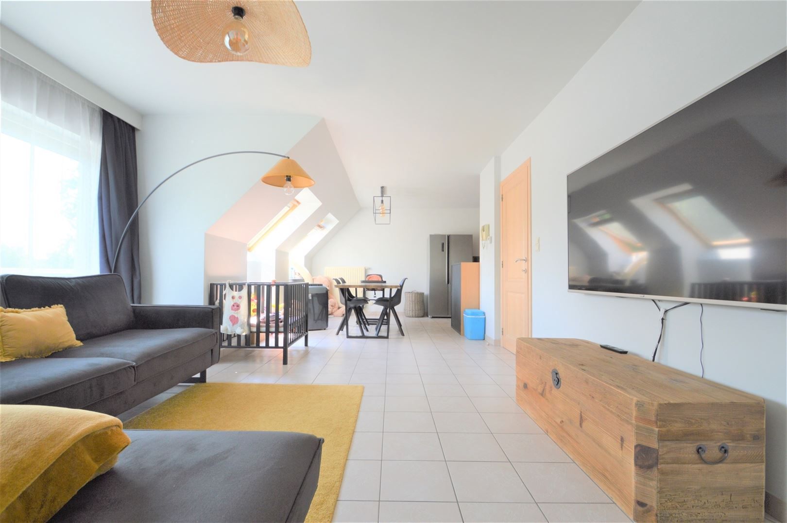 Ruim duplex appartement gelegen te Appels foto 2