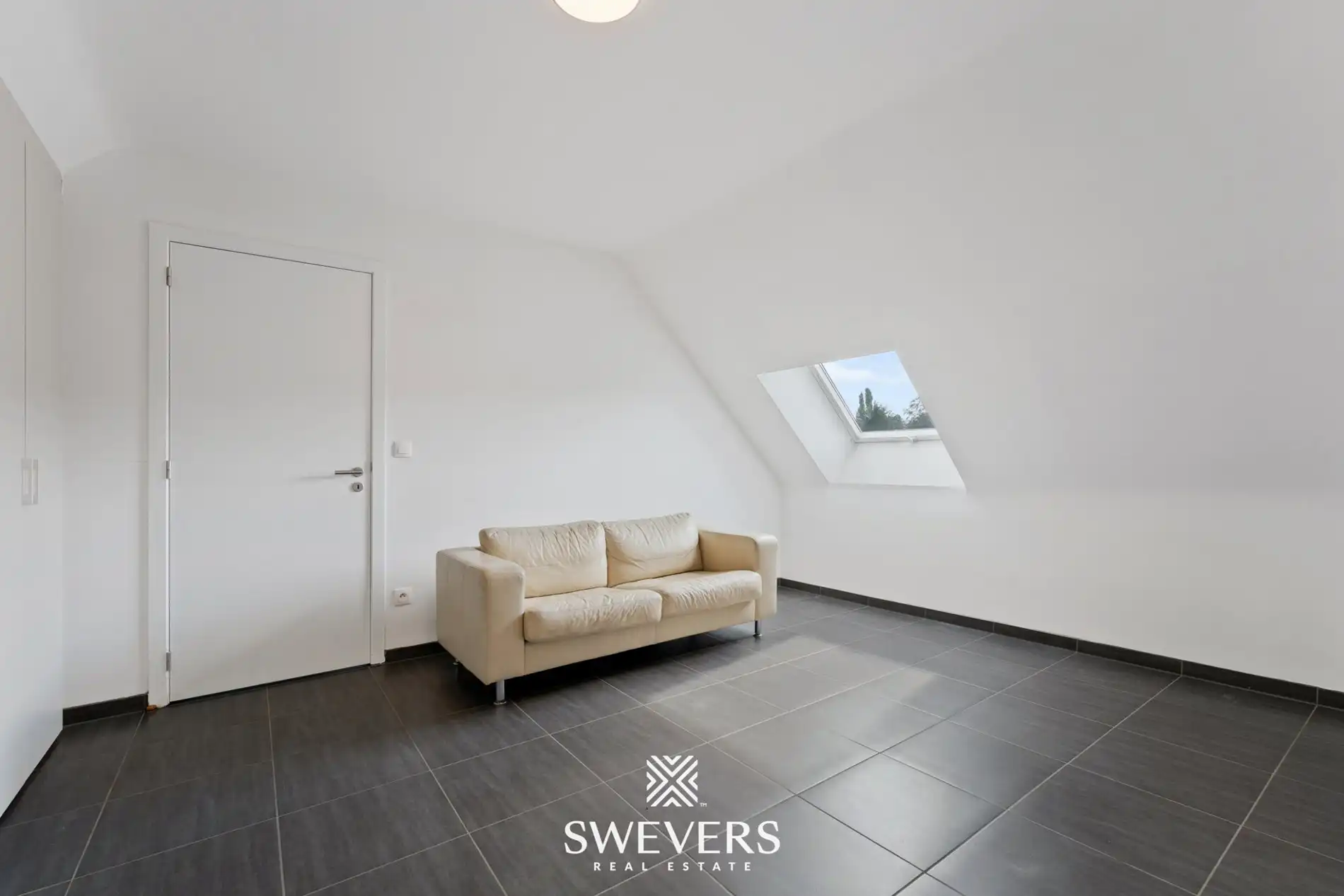 Modern wonen in een recent duplexappartement met parking   foto 11