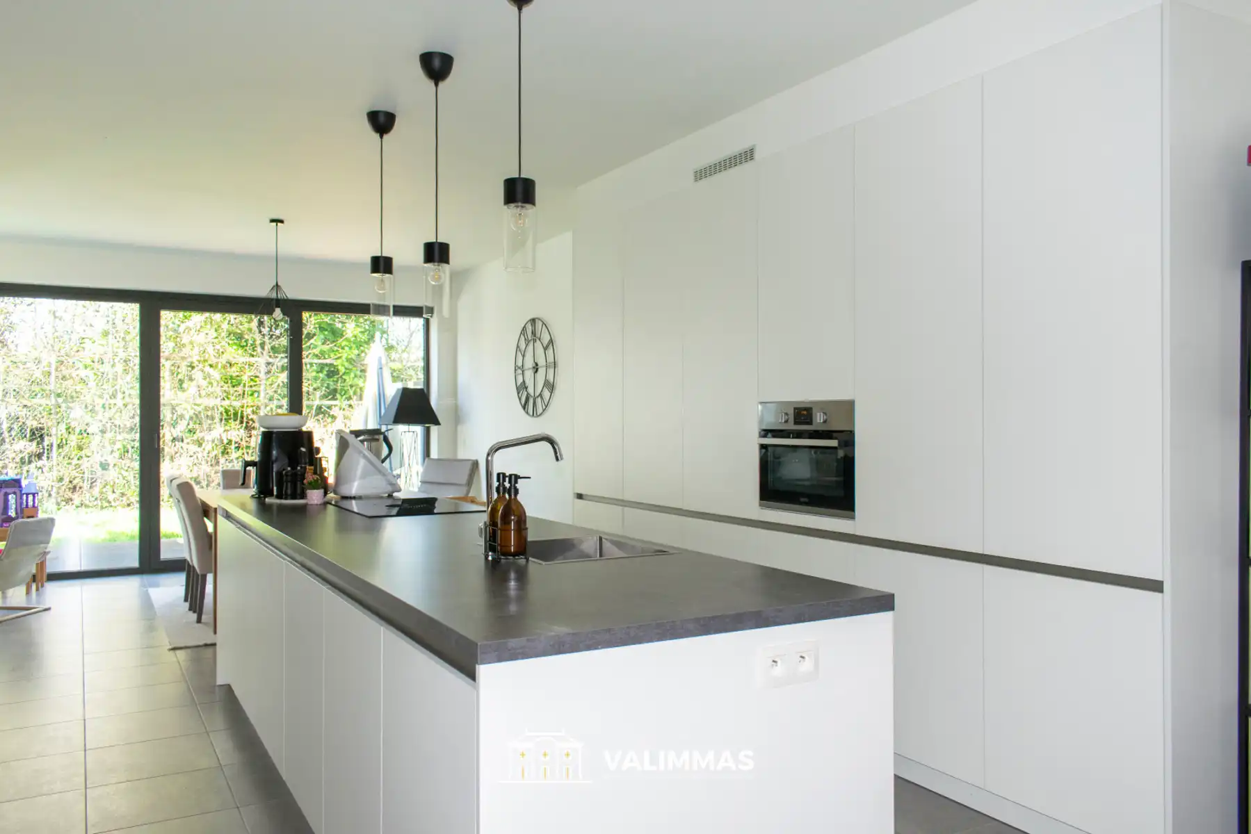 Energiezuinige woning met tuintje, 3 terrassen en garage... foto 3