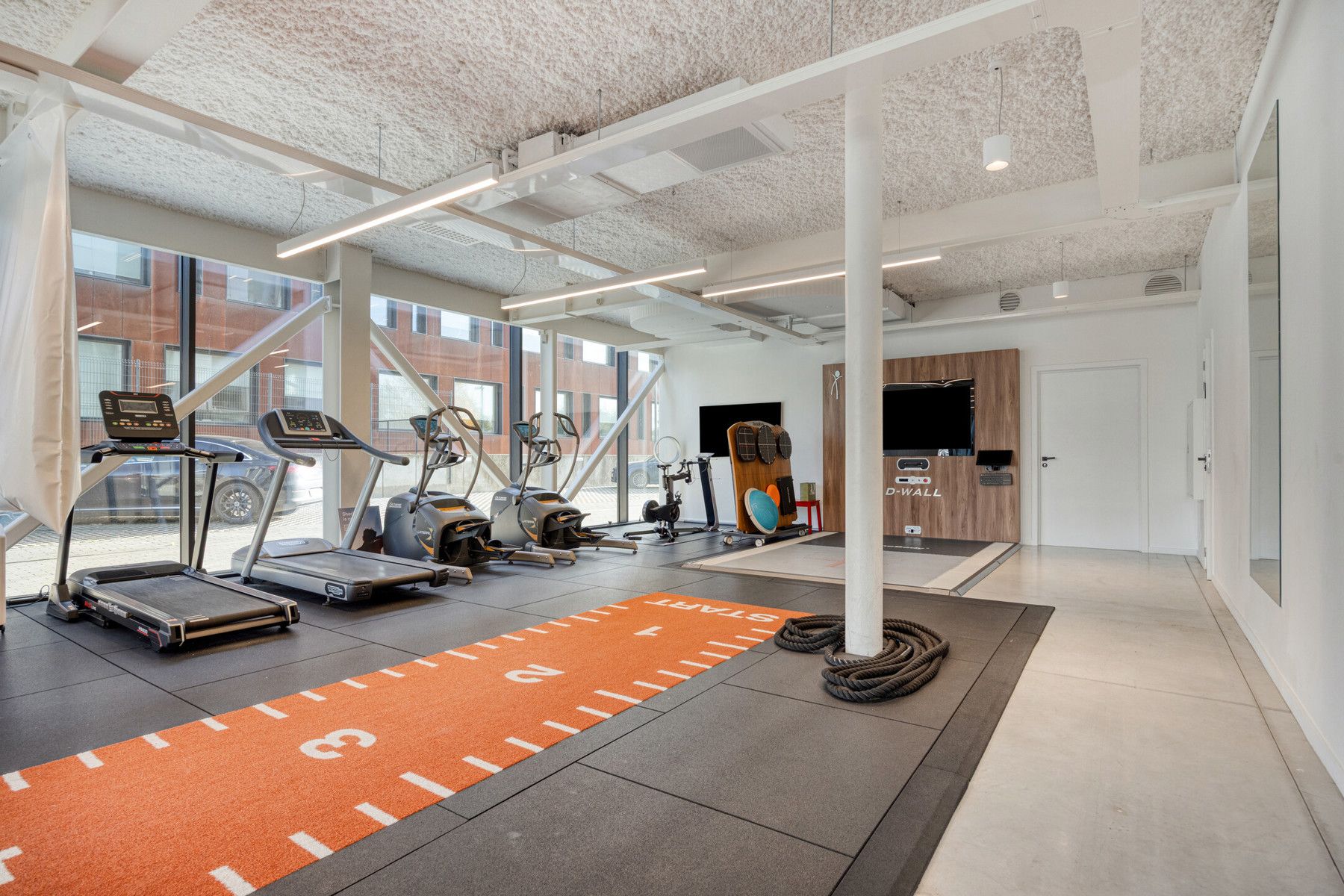 Praktrijkruimtes in multidisciplinair health center foto 11