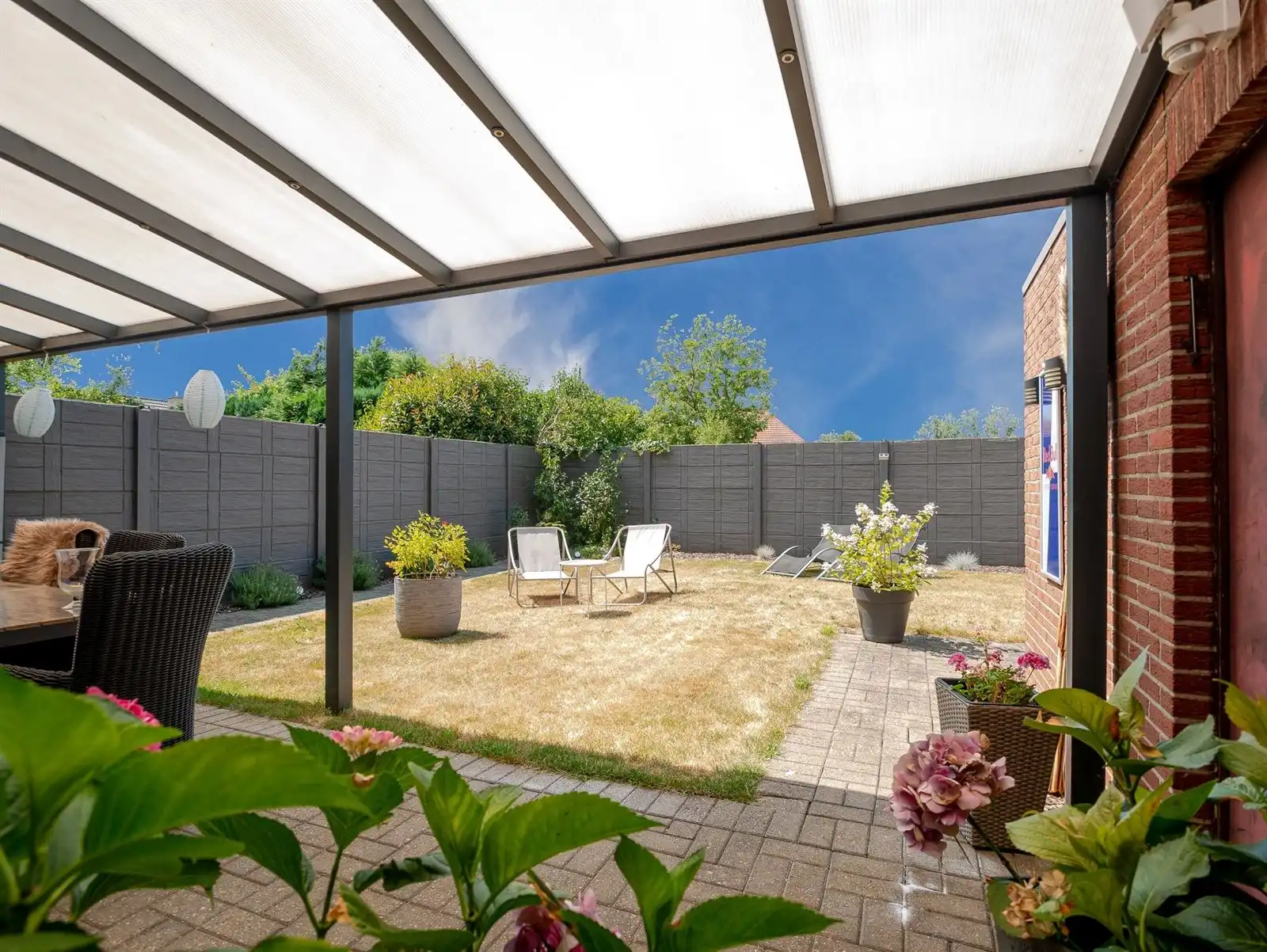 Huis foto 24