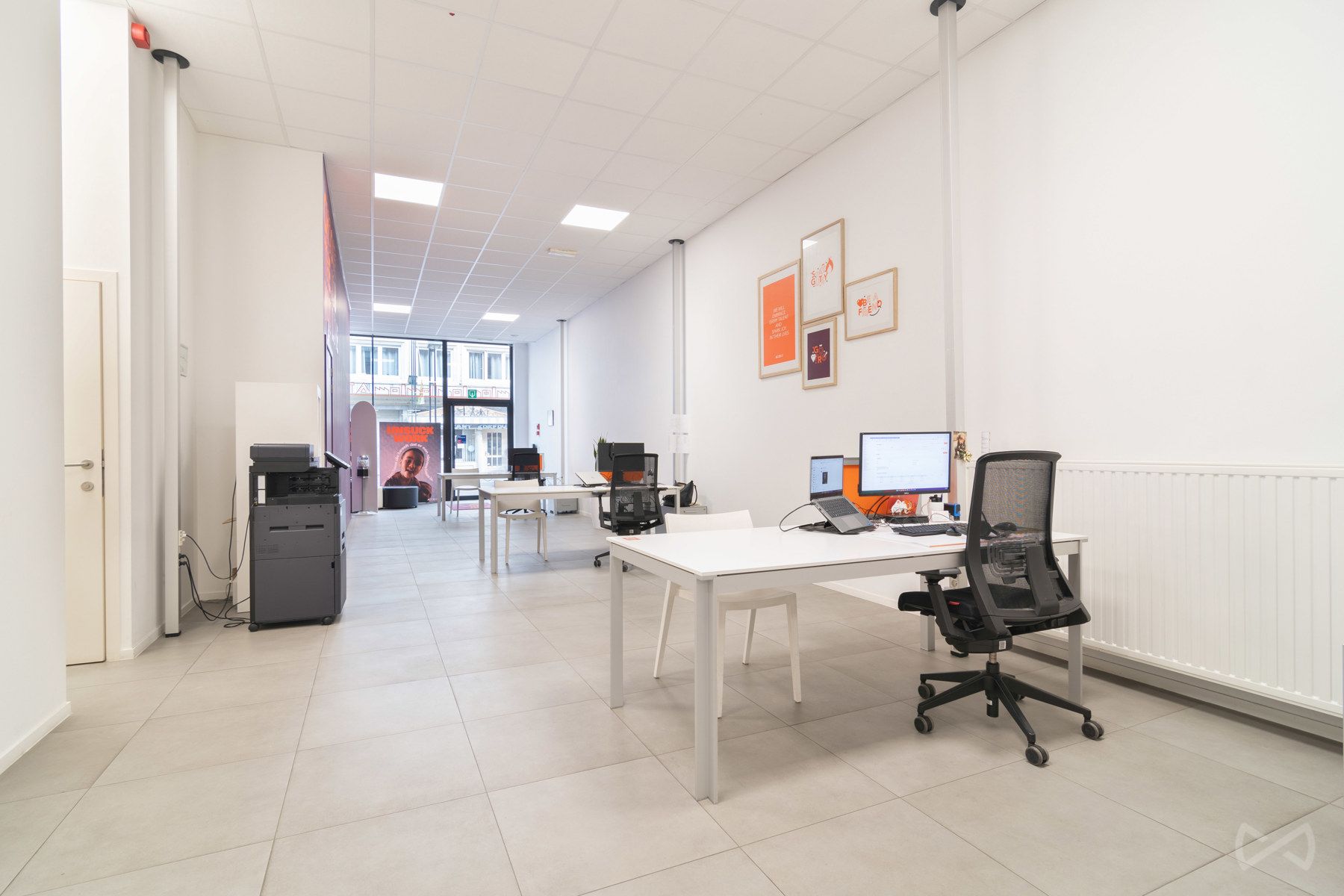 5,68% Netto kantoor AAA-locatie foto 6
