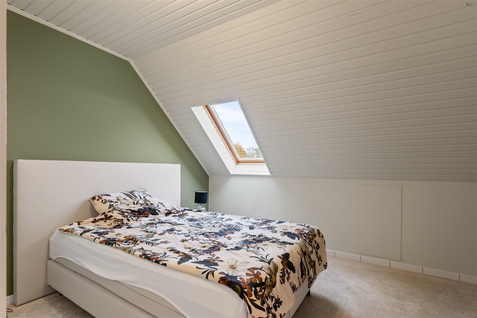 Grote grond met 2 woningen en magazijn van 700m² foto 22