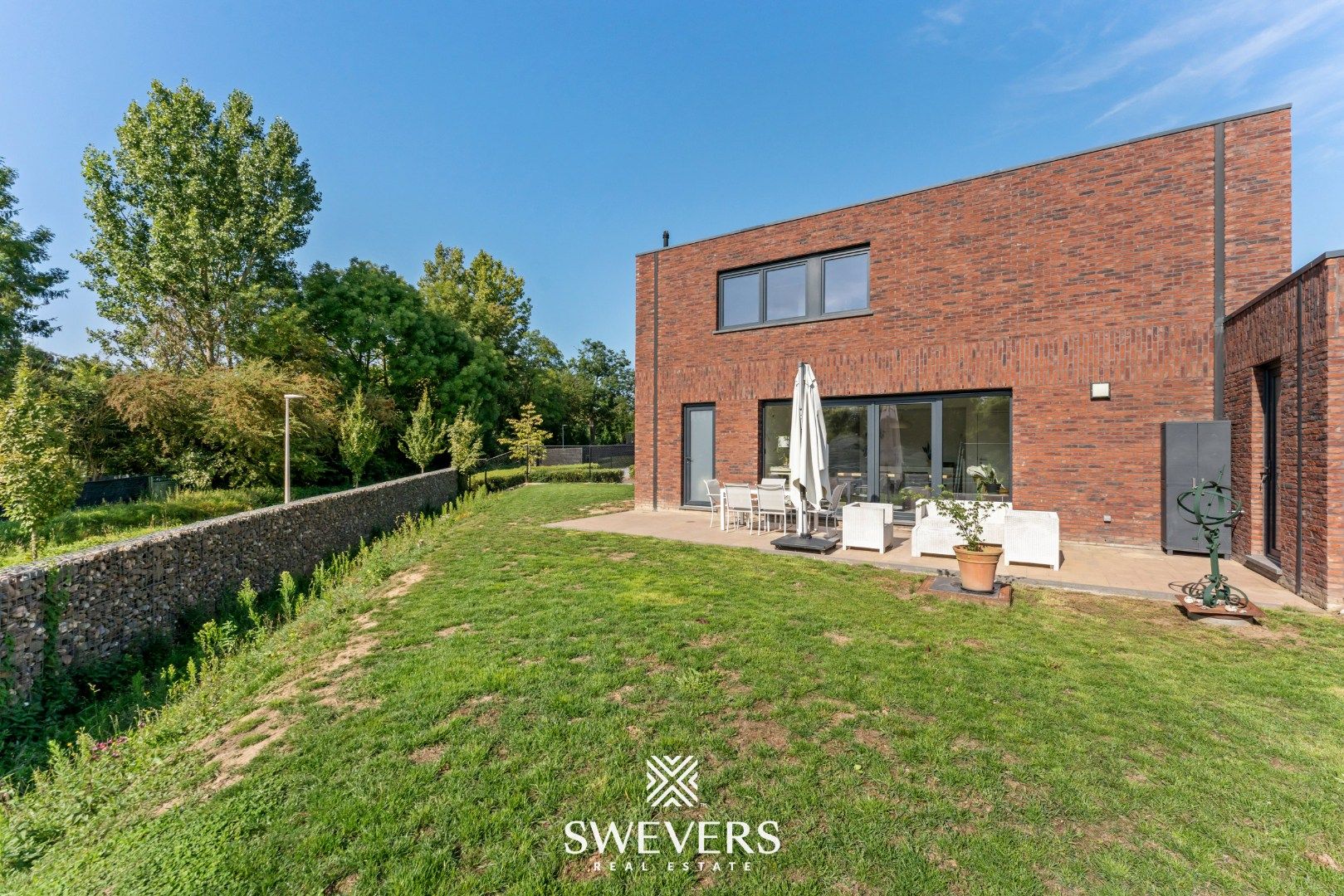 Recente, instapklare en energiezuinige woning op rustige straat te Kortessem foto 26
