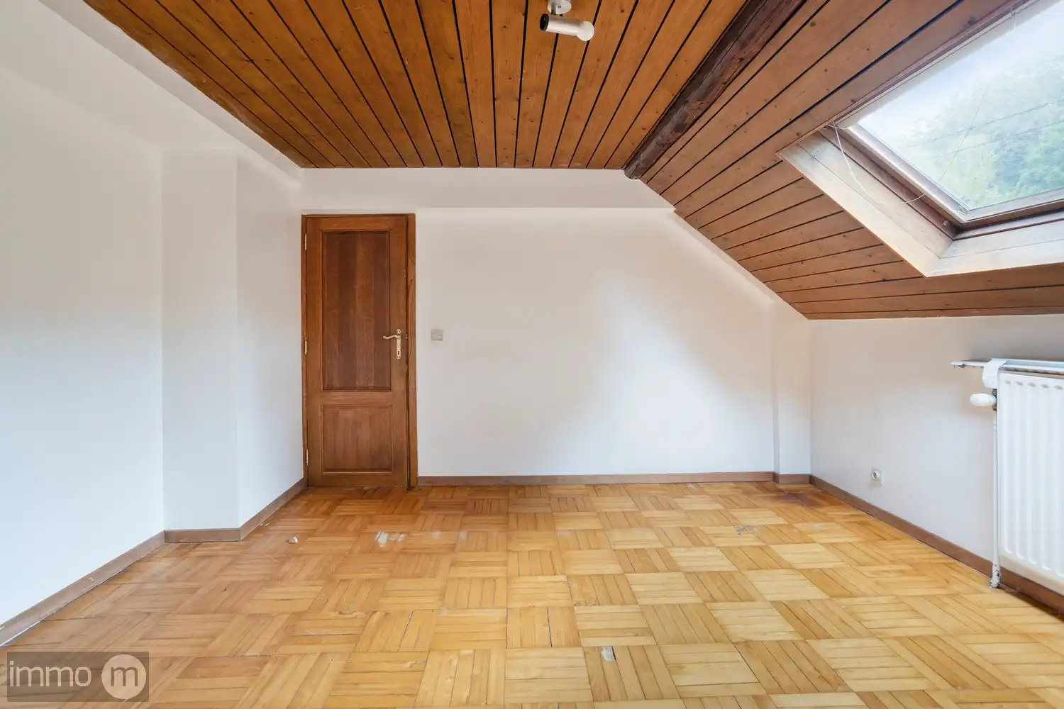**Ruime rustige eengezinswoning met 5 slaapkamers, tuin, garage en 3 parkeerplaatsen in Huldenberg te koop** foto 24