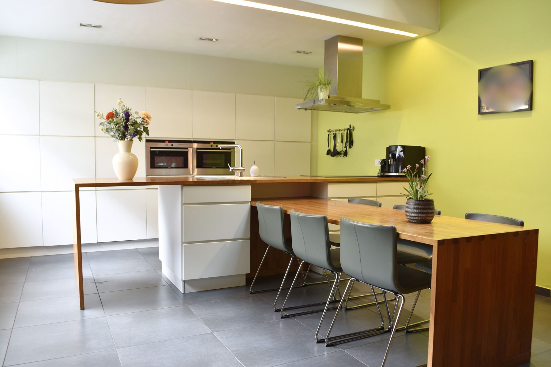Ruime woning 3 mogelijk 4 slpks  met tof dakterras - EPC = B foto {{pictureIndex}}