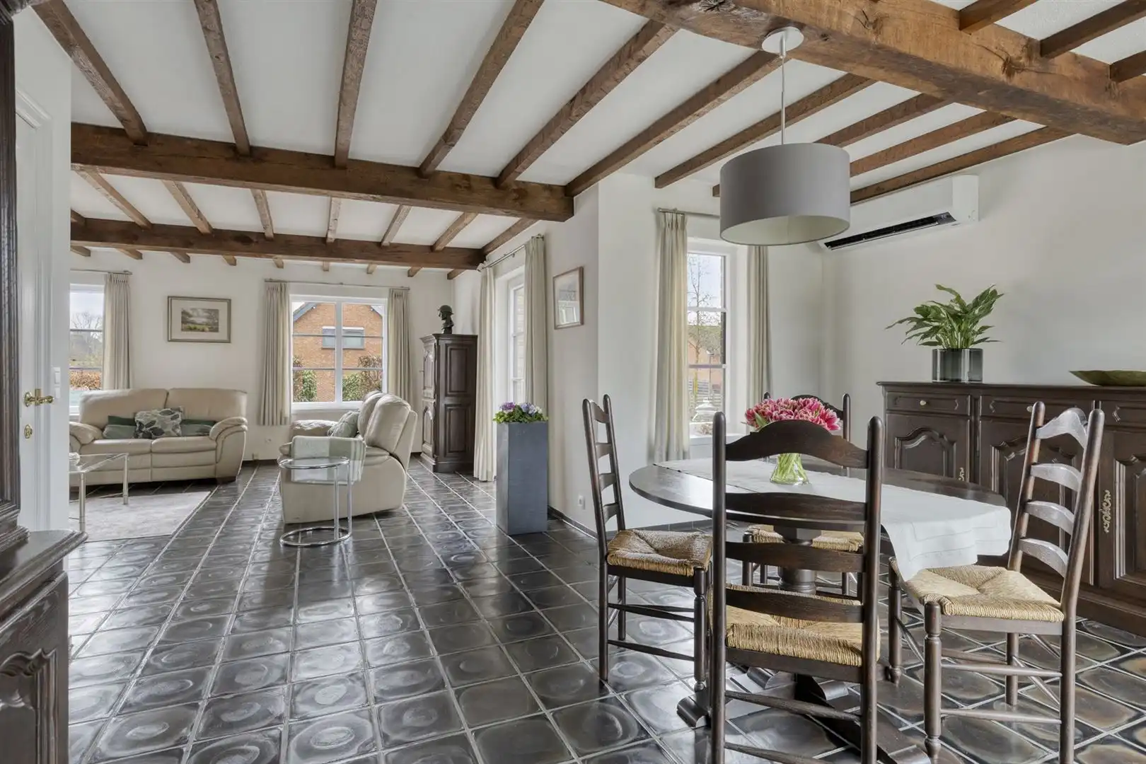 TE KOOP: Prachtige villa op een perceel van 36a48ca te Koersel! foto 10