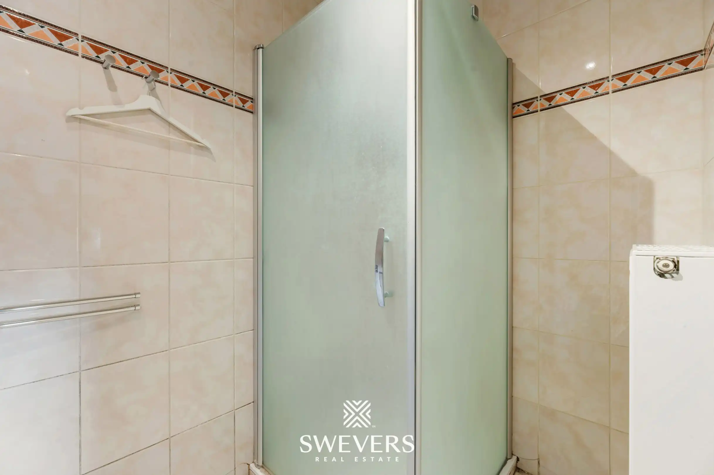 Gestripte OB met vergunde plannen en afgewerkte zolder op 10 are foto 18