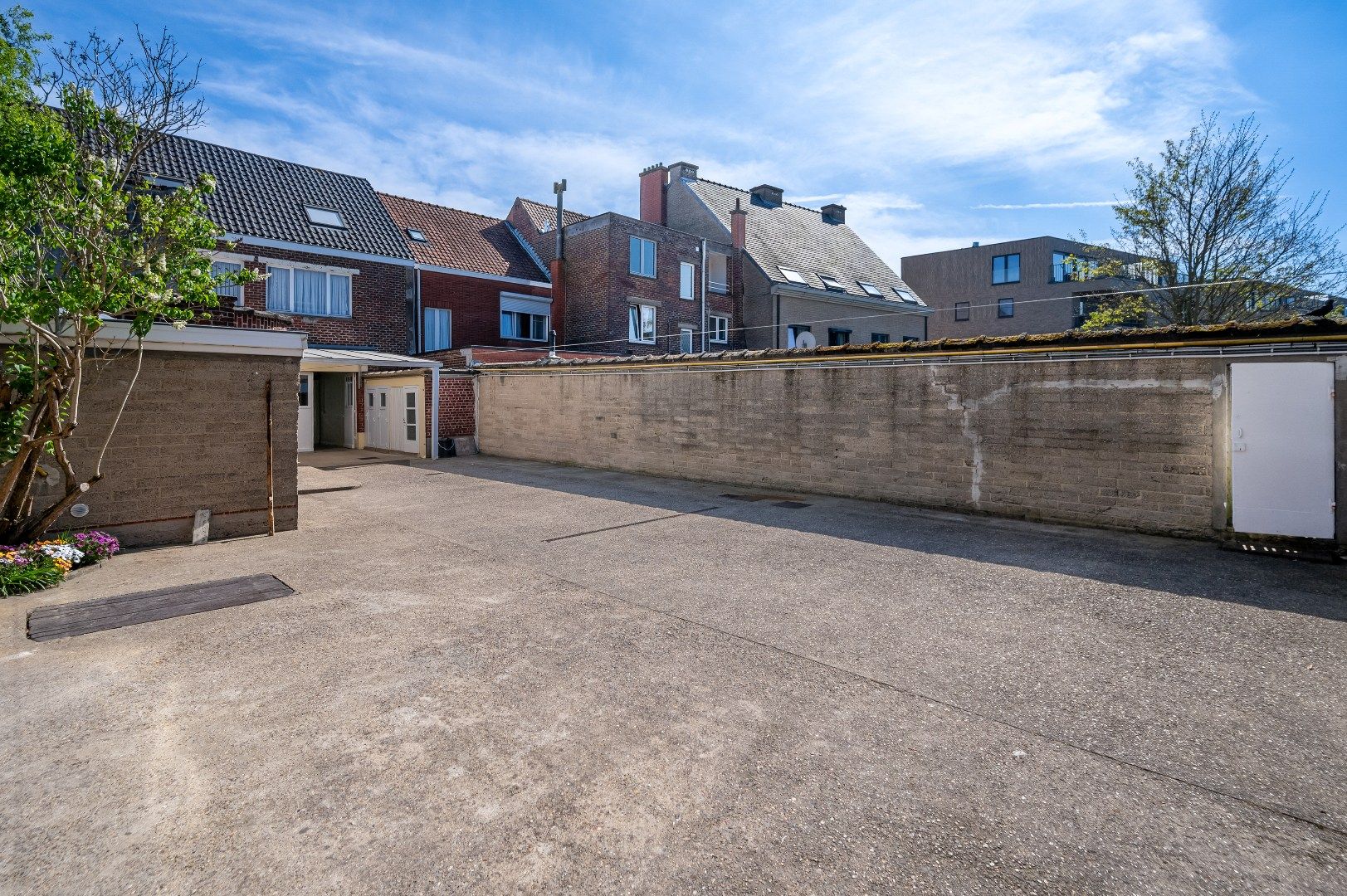 Veelzijdige eigendom met opslagruimte, werkplek en woongelegenheid in Gent foto 7