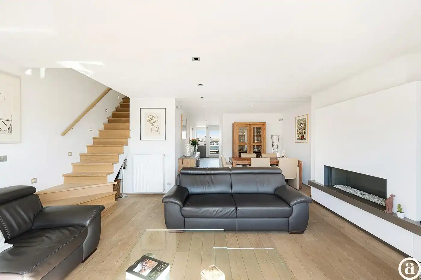 Moderne duplex met ruime terrassen nabij strand foto 9