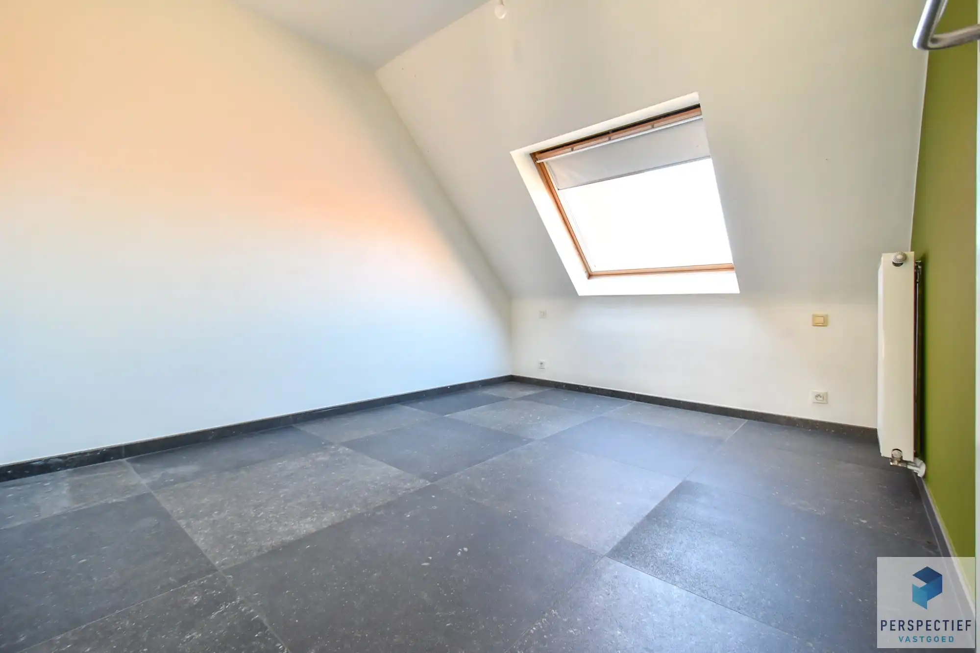Ruim en modern woonappartement (bouwjaar 2020) met 2 slaapkamers en terras. foto 8