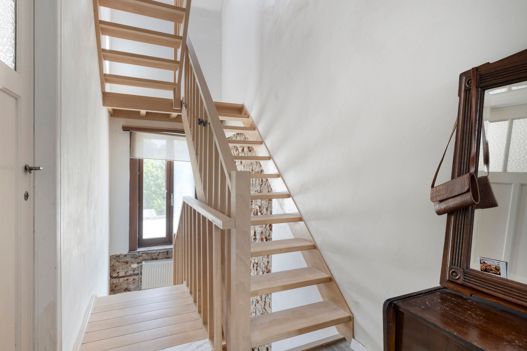 Charmante woning met naastgelegen bouwgrond foto 13