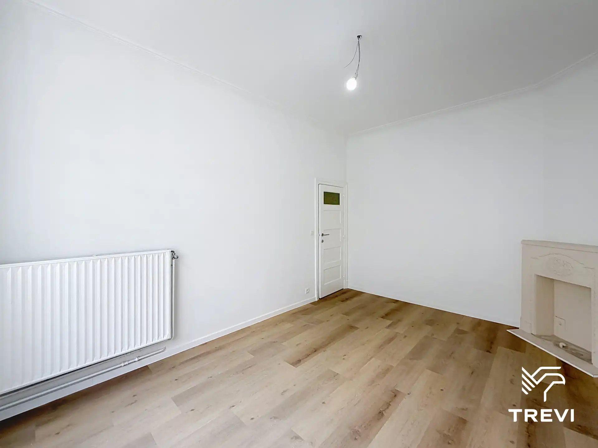 TOUR & TAXIS – Prachtige woning met 4 slaapkamers, terras en tuin! foto 10
