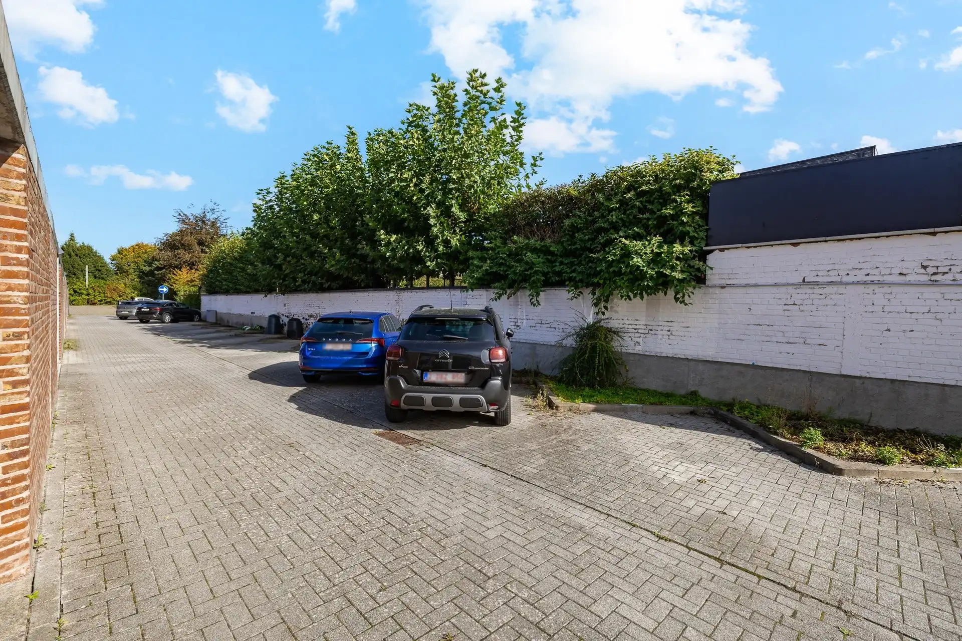 Energiezuinige stadswoning met 3 slaapkamers, terras en private parking in Aalst foto 24
