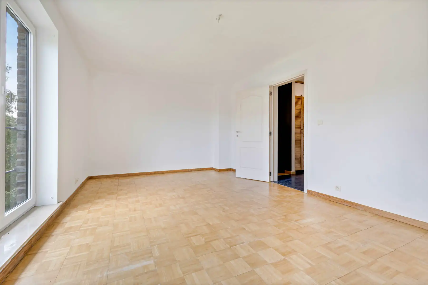 Gunstig gelegen woning met 3 slaapkamers foto 12