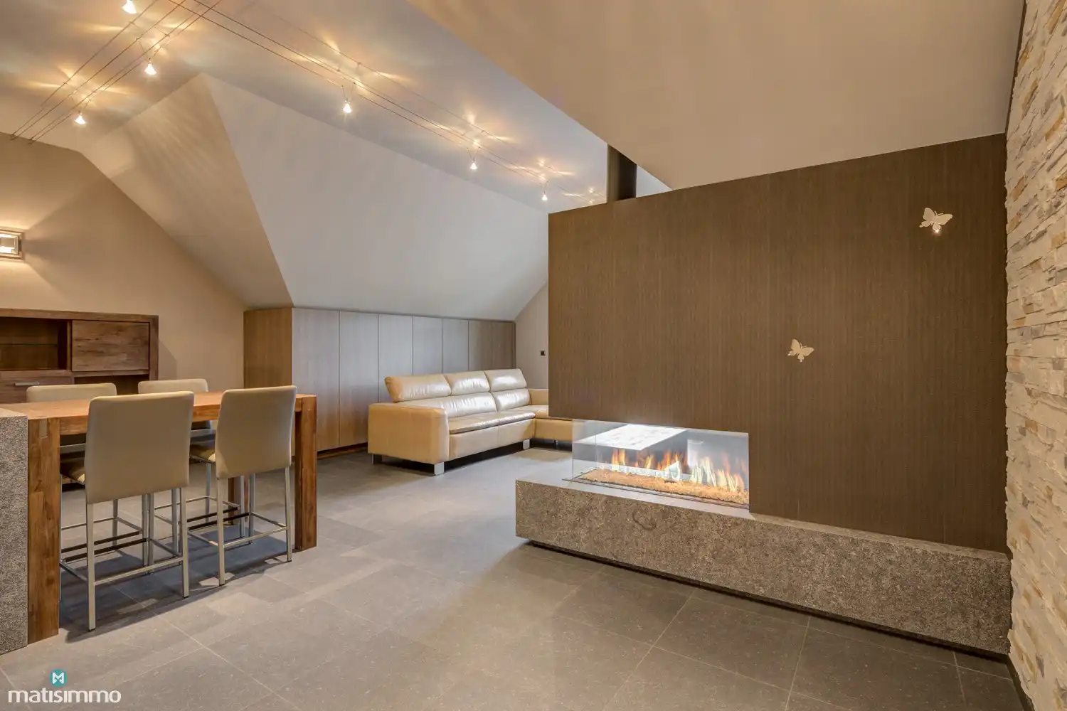 RIANTE INSTAPKLARE VILLA MET 4 SLAAPKAMERS EN RUIME TUIN IN HET LANDELIJKE MARTENSLINDE foto 35