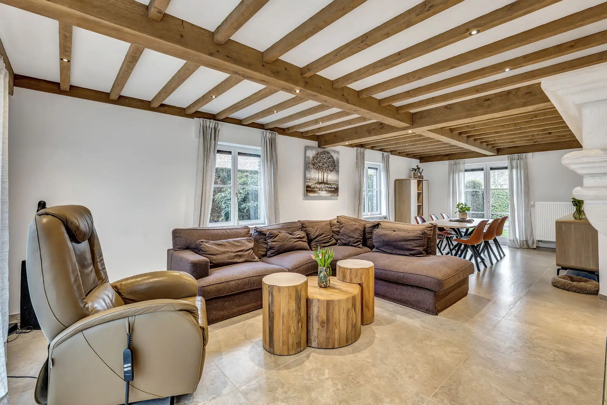 Landelijk stijlvolle villa die recent werd gerenoveerd foto 5