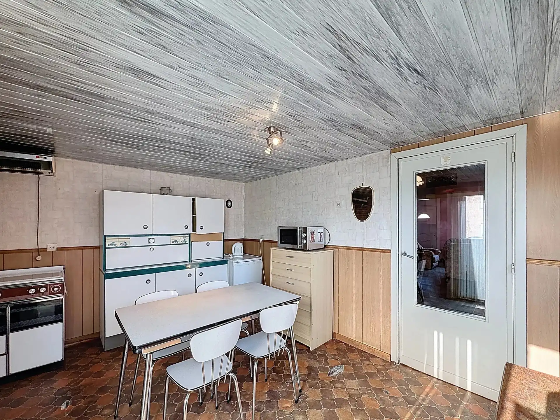 Te renoveren woning op een groot perceel van 13 are te Mol-Ginderbuiten. foto 10