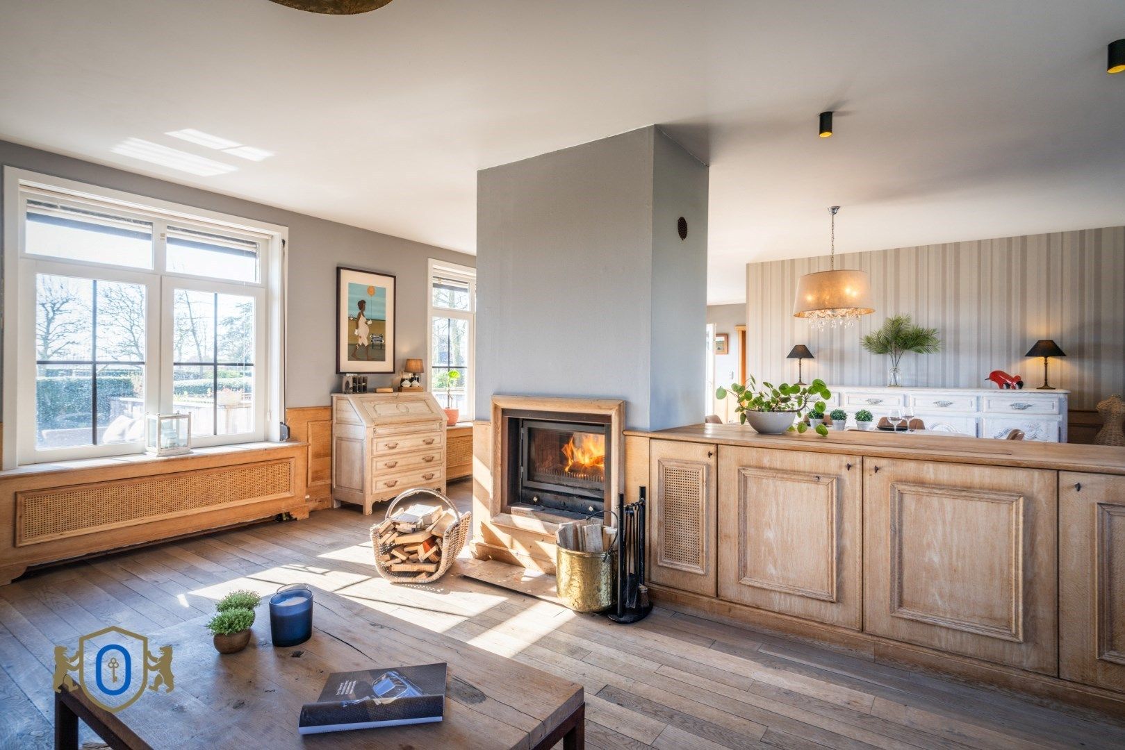 Landhuis met meerdere bijgebouwen foto 14