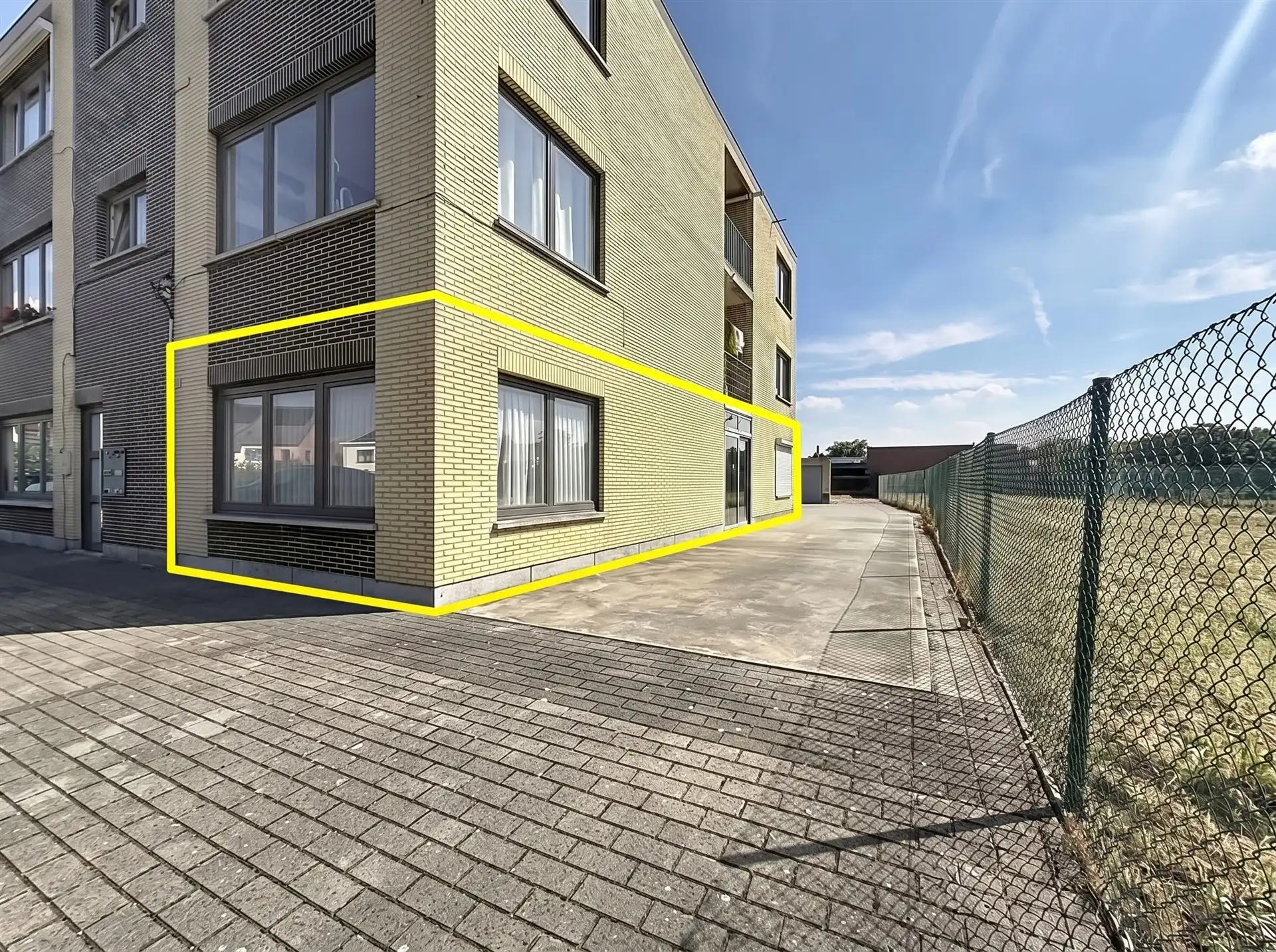 Instapklaar gelijkvloersappartement op rustige locatie nabij centrum Sint-Niklaas! foto 10