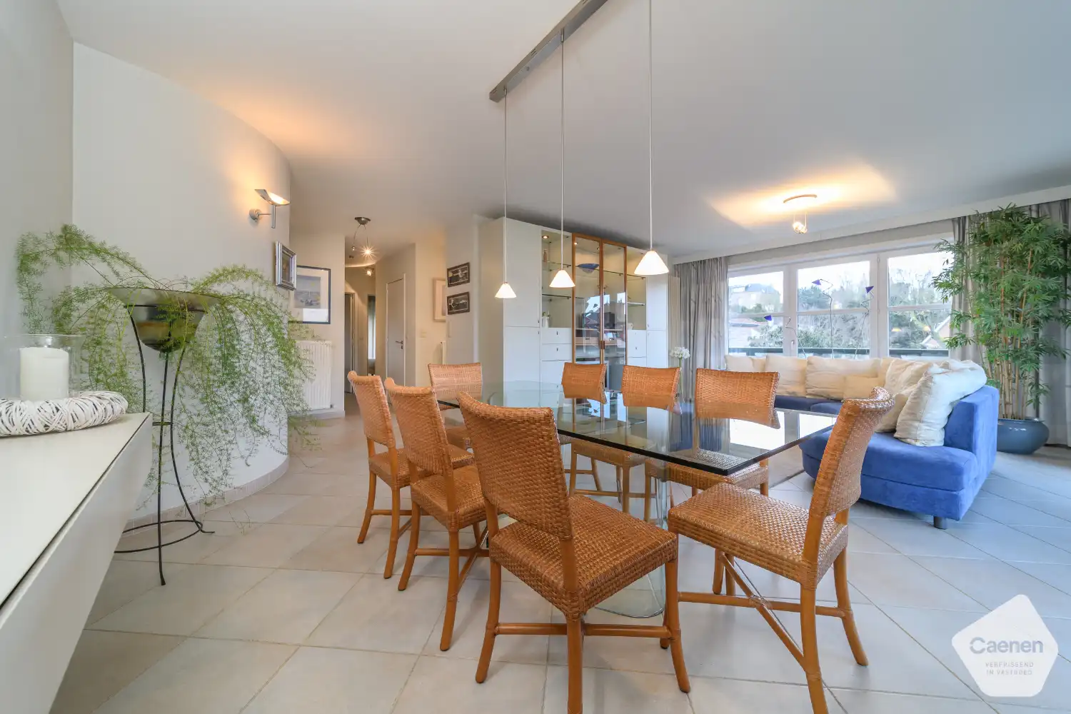 Zongericht hoekappartement met 2 slaapkamers in hartje Dumontwijk, inclusief ruime garage en kelder foto 5