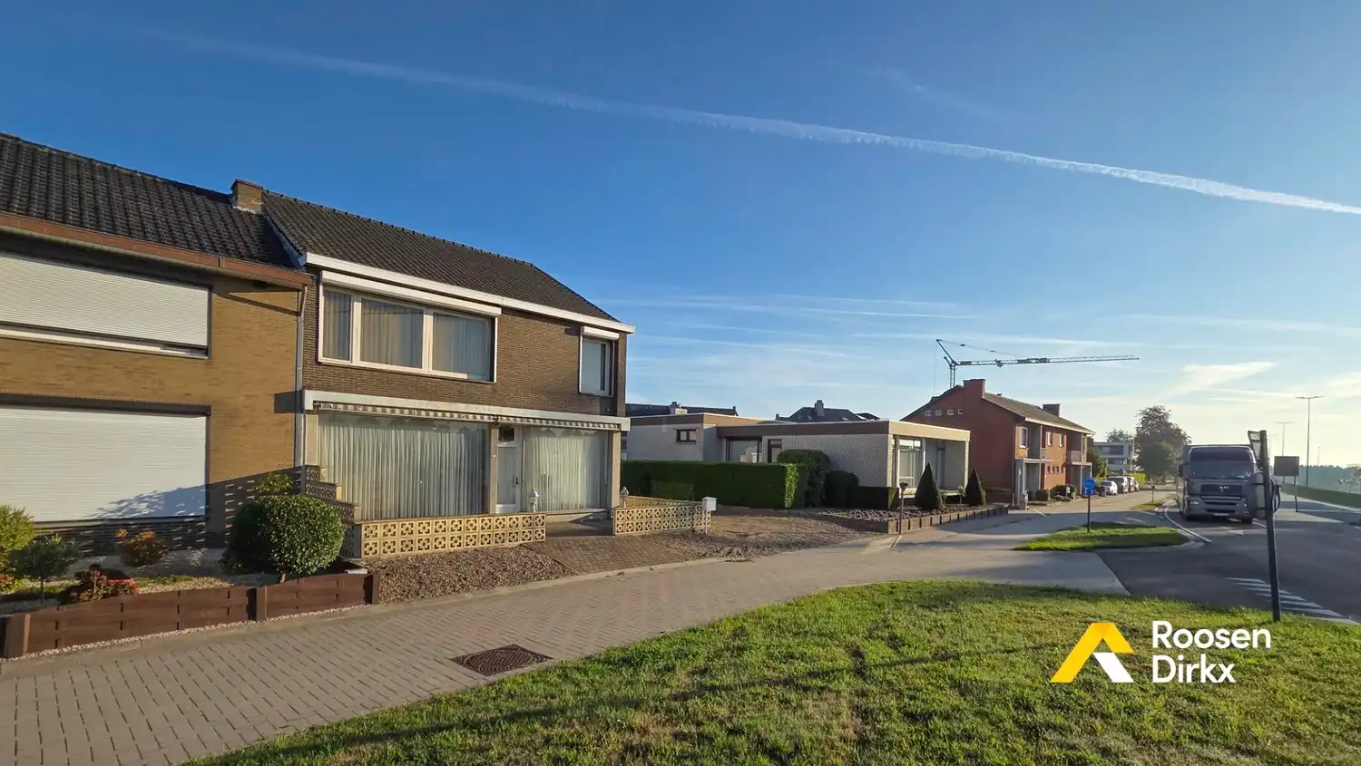 Solide handelpand met woning op zichtlocatie! foto 3