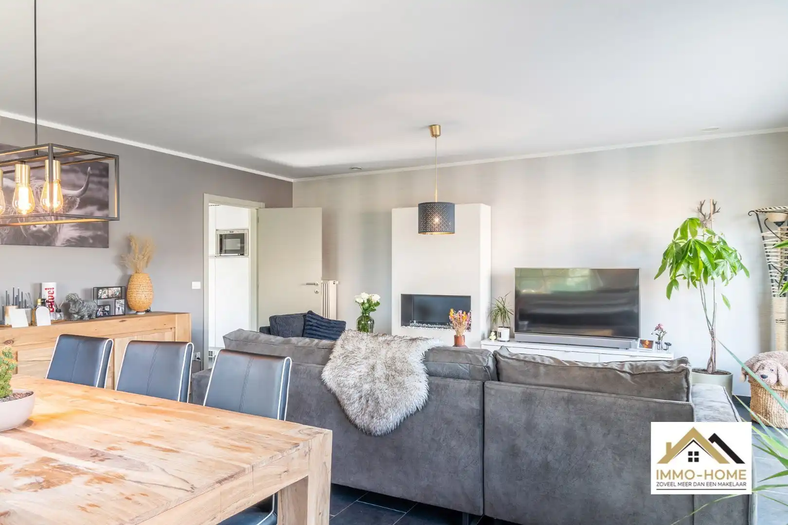 Knappe instapklare HOB met vrijstaande garage te Lokeren ! foto 7