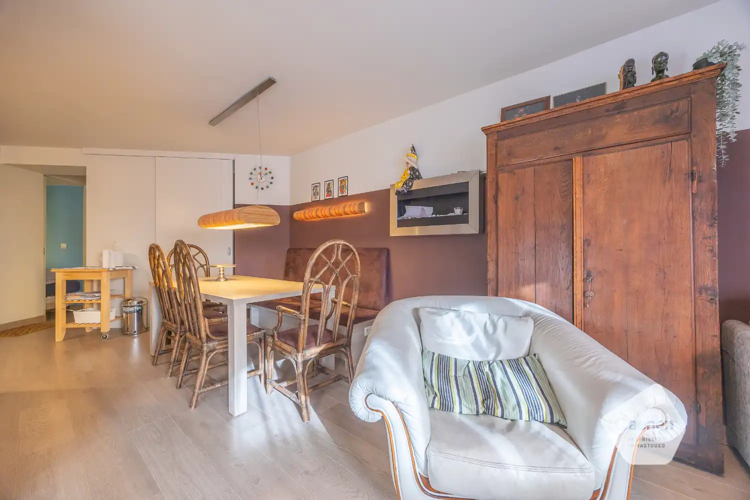 Lichtrijk appartement met zijdelings zicht op de haven in hartje Oostende foto 8