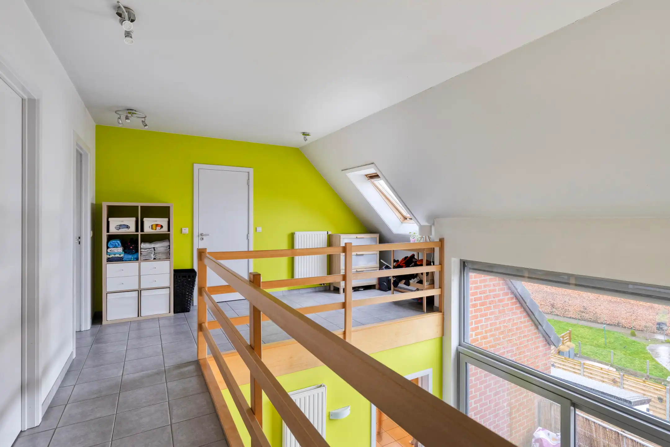 Ruim appartement(143m2) met 3 slaapkamers in hartje Wezemaal foto 15