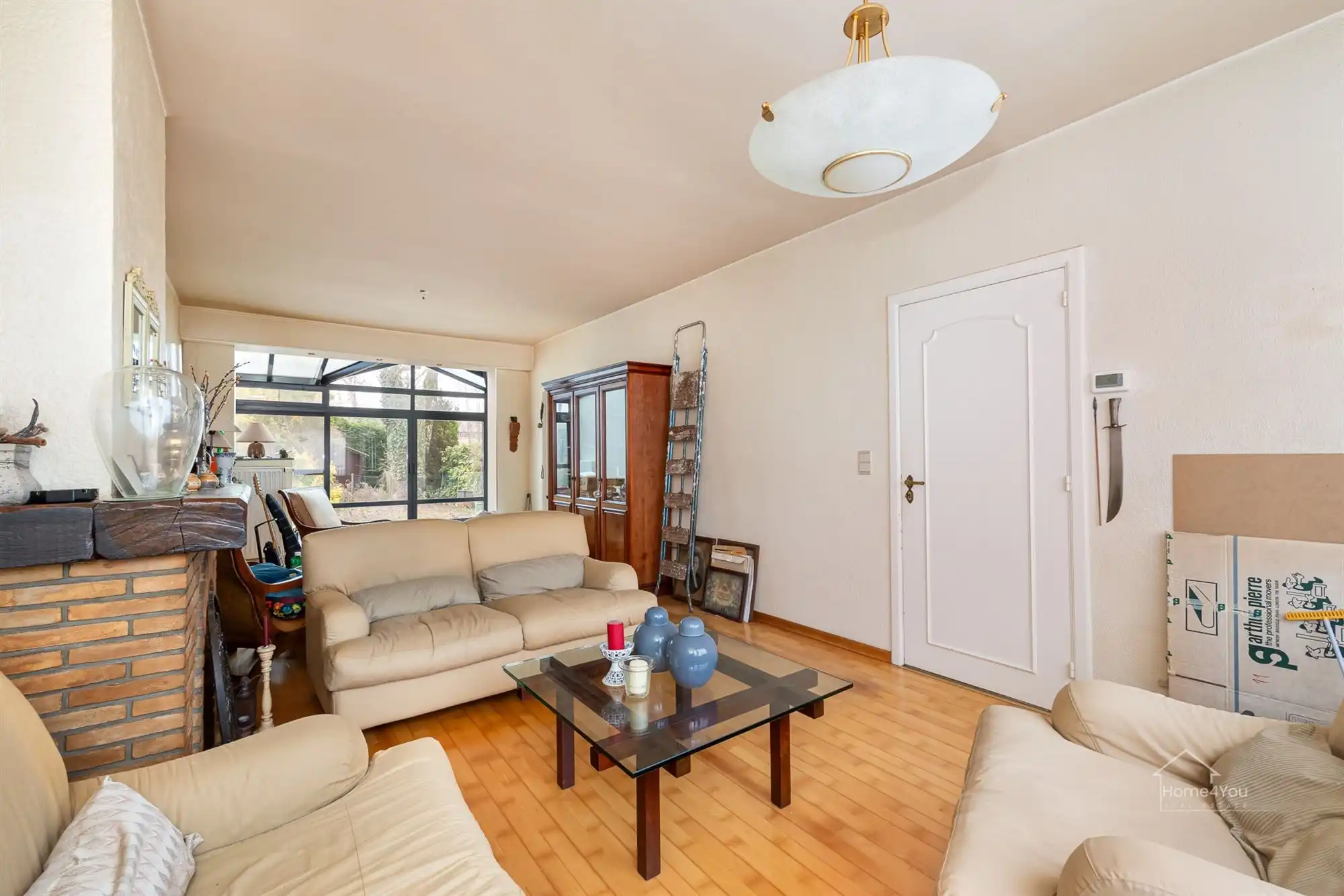 Ruime rijwoning op toplocatie met zongerichte tuin foto 3