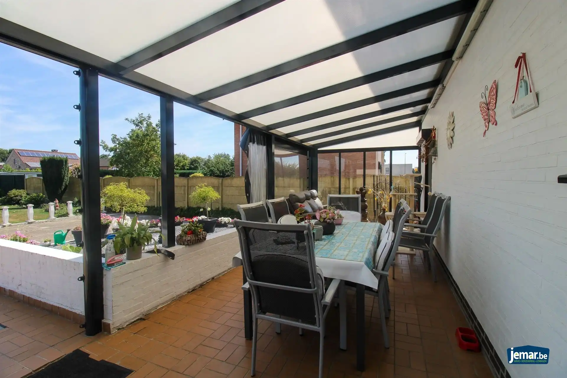 Vrijstaande gezinswoning met 4 slaapkamers, ruime kelder en garage, zonnepanelen mét certificaten en tuin op een vlot bereikbare toplocatie in Maasmechelen! foto 11